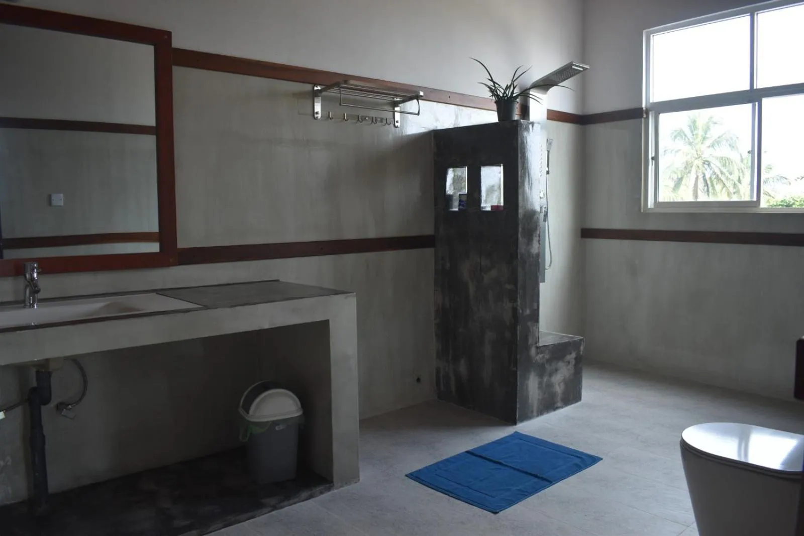 Shower in Hotel Ocean View Cottage