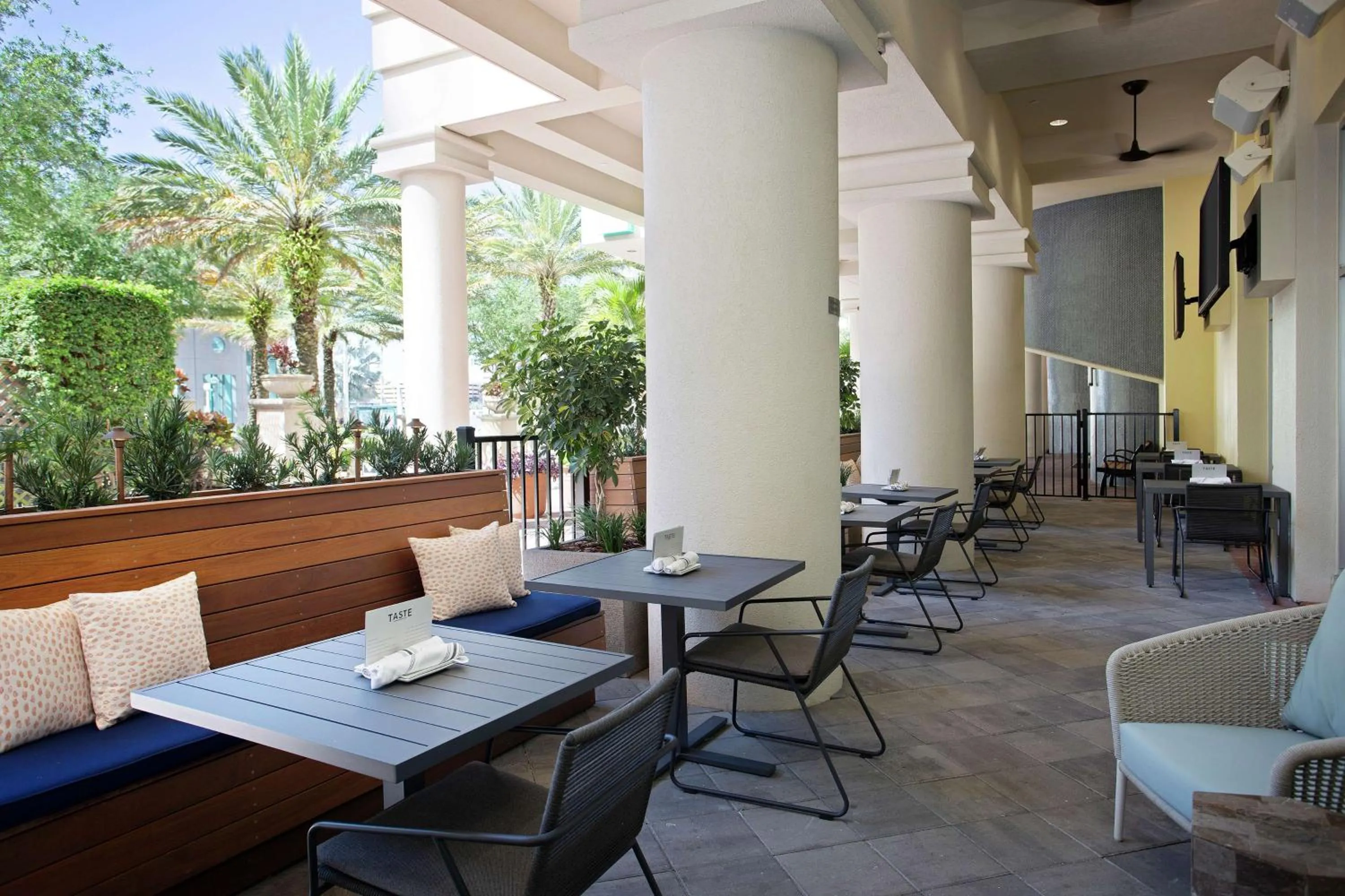 Patio in Embassy Suites by Hilton Tampa Downtown Convention Center