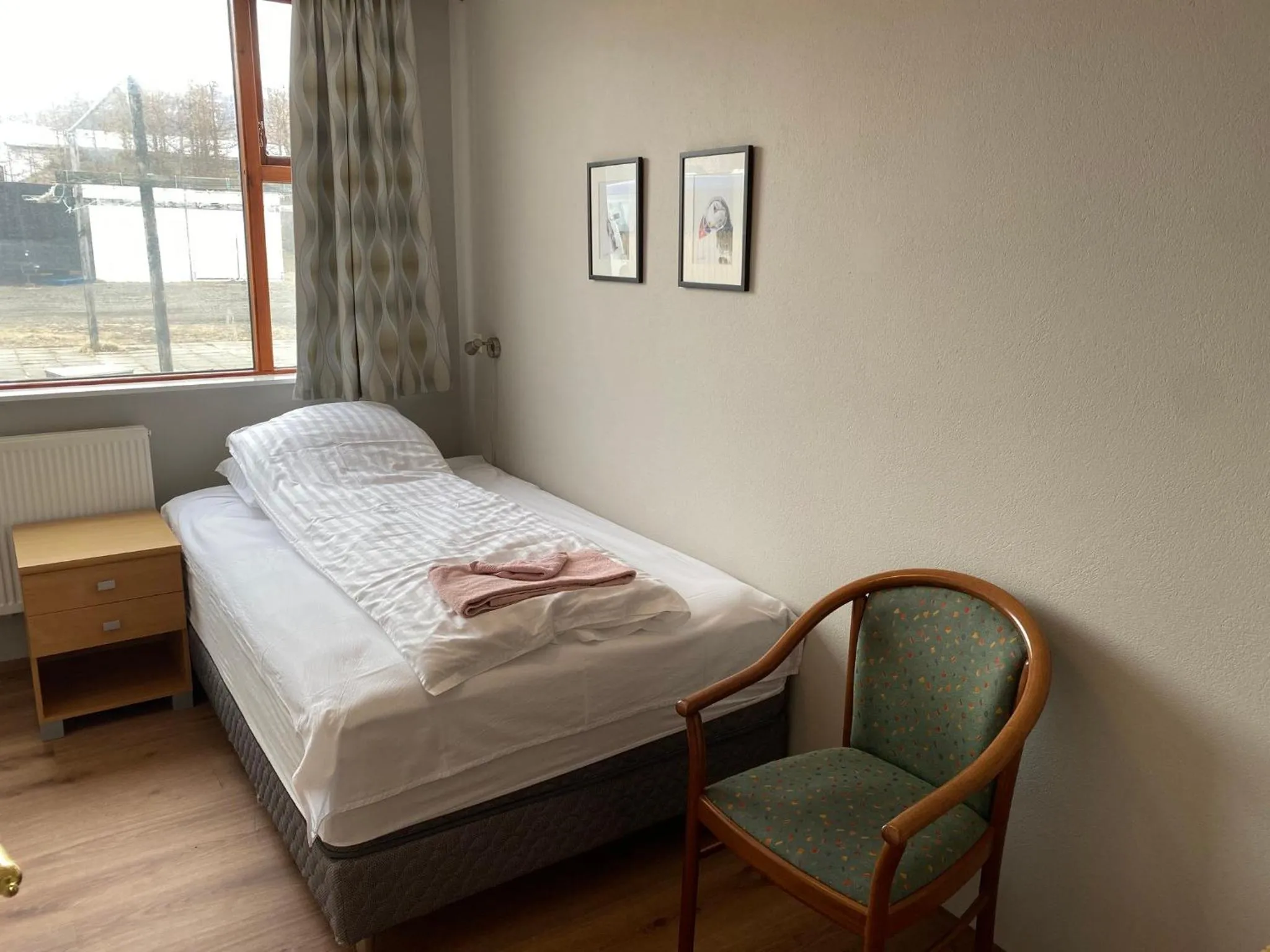 Photo of the whole room, Bed in Bakkaflöt Guesthouse