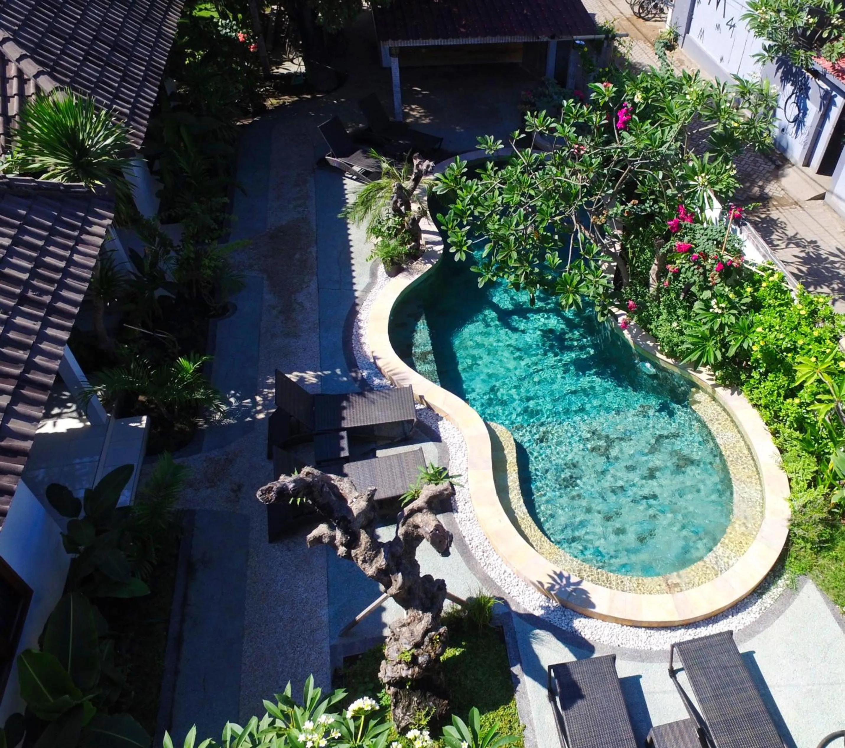 Swimming pool in Kalua Boutique Bungalows