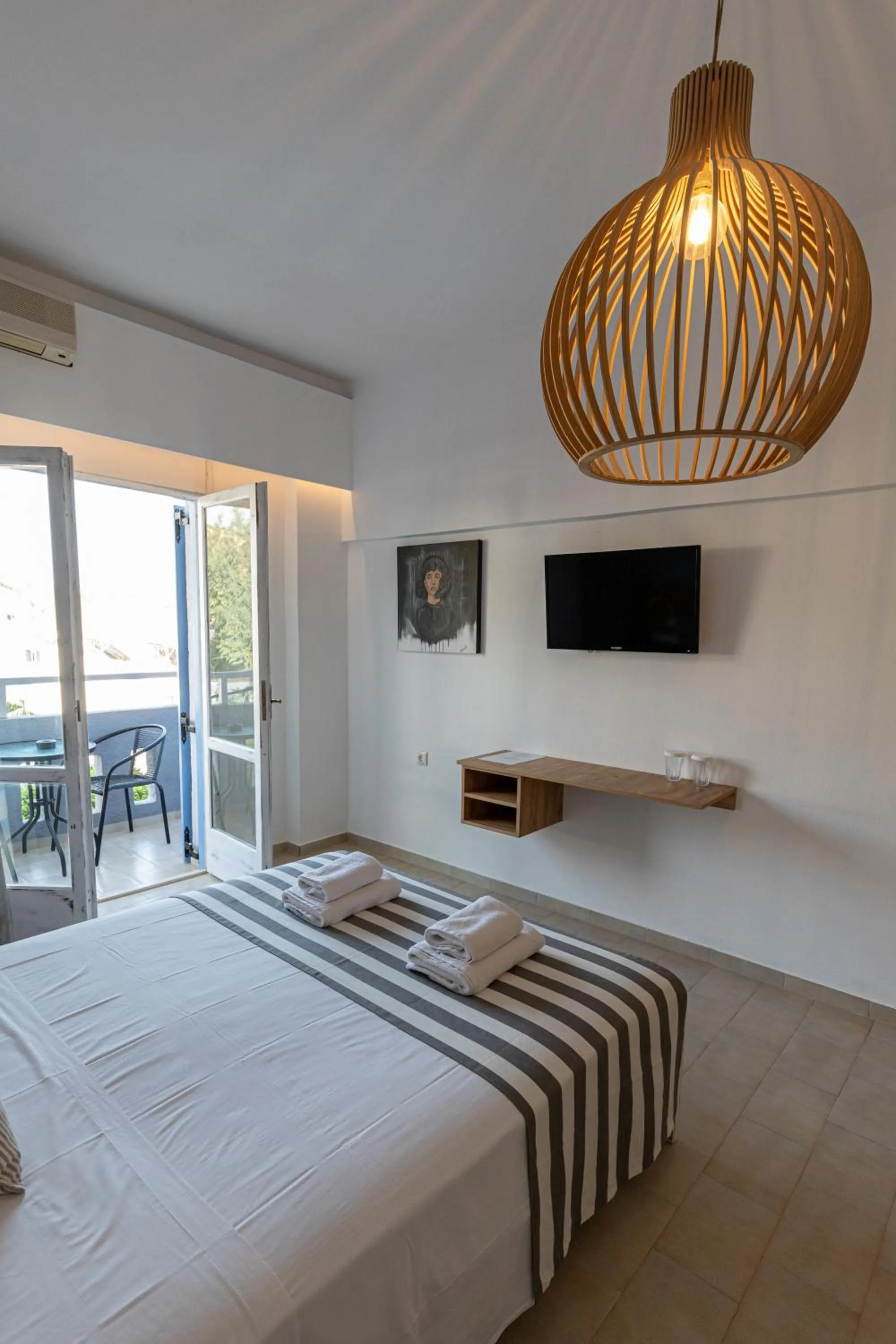 Bedroom, Bed in Triton Authentic Cretan Hotel