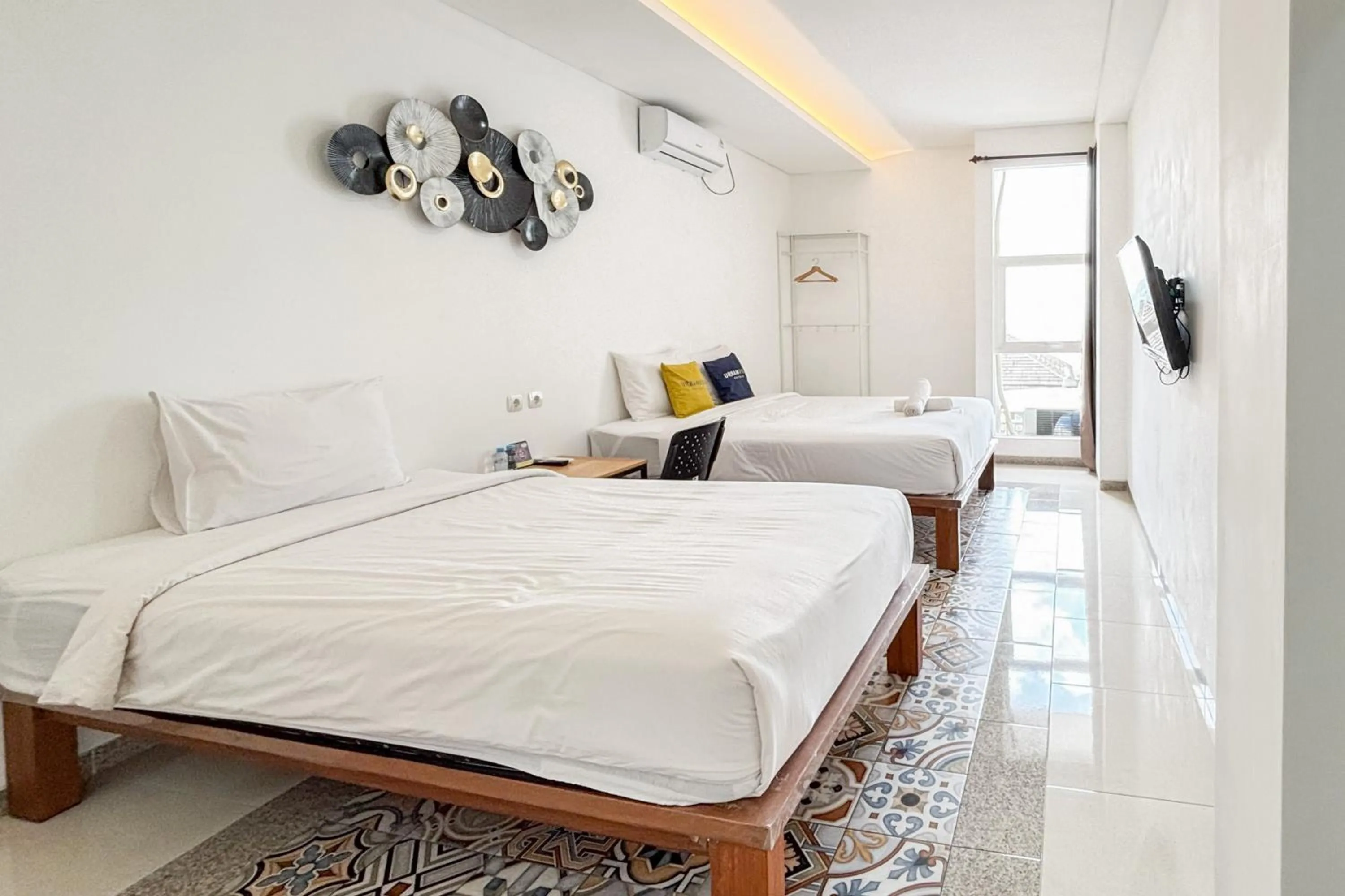 Bedroom, Bed in Urbanview Hotel Omah Anin Batu by RedDoorz