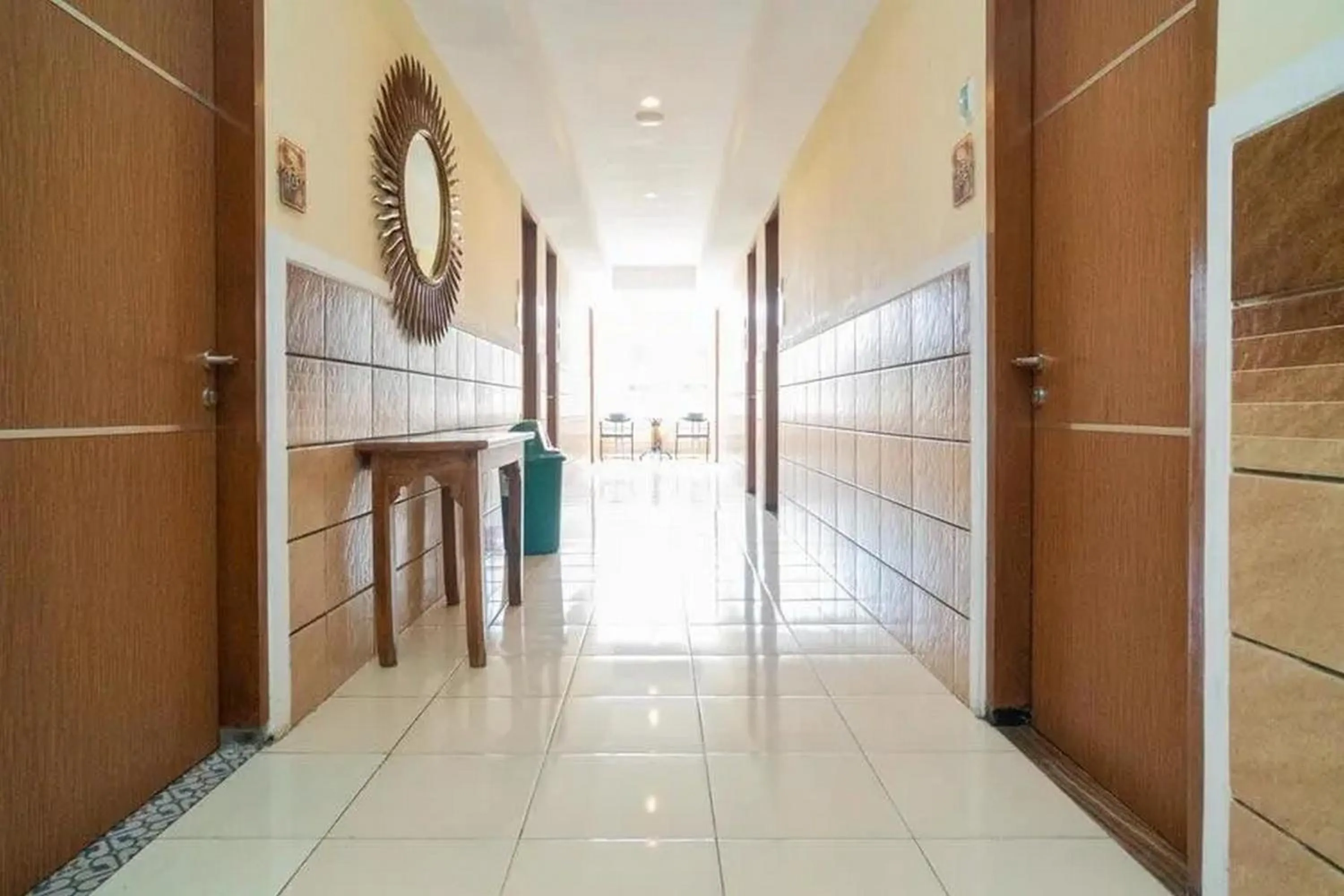 Property building in Urbanview Hotel Omah Anin Batu by RedDoorz