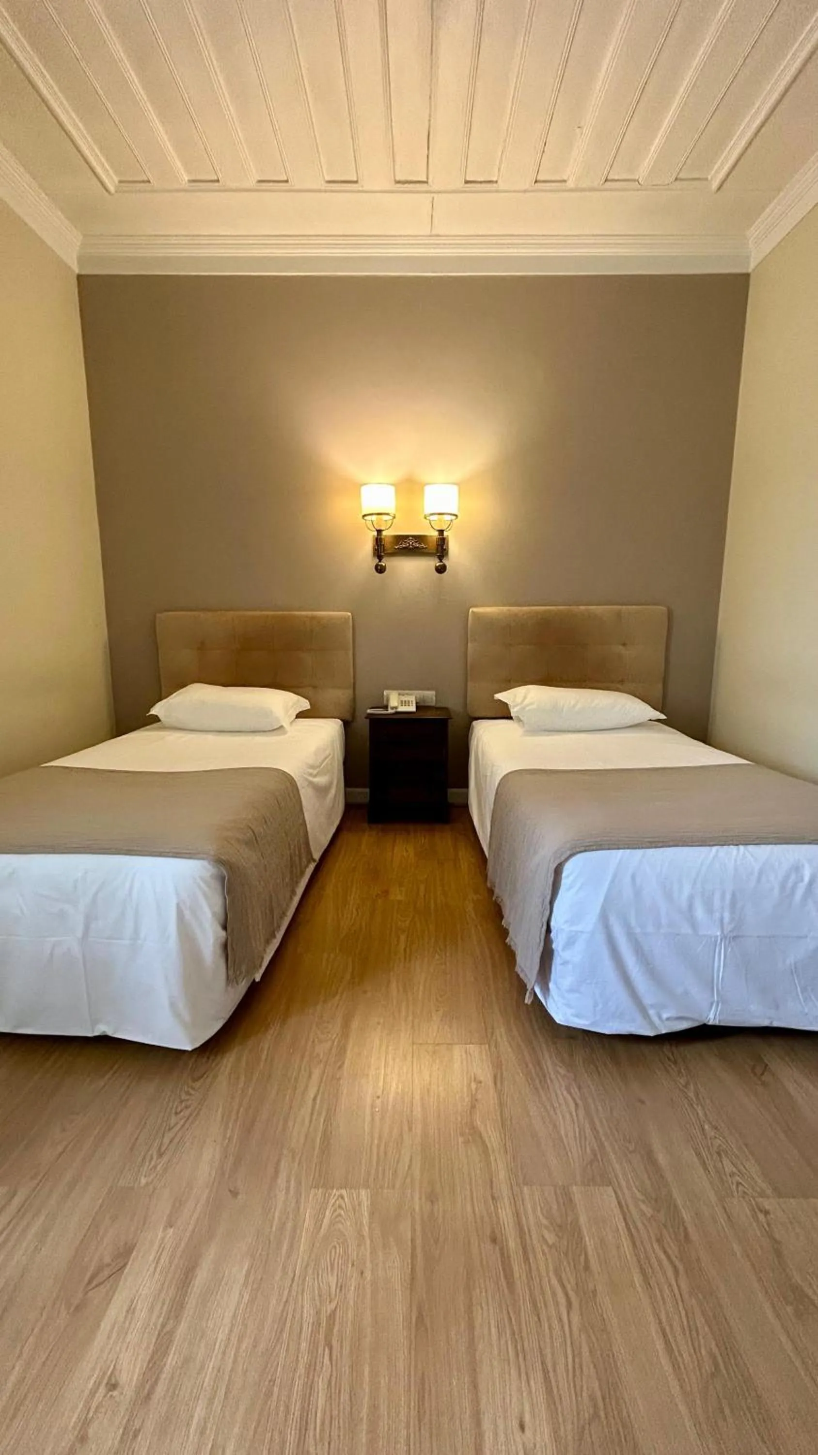 Bedroom, Bed in Hotel Joao Padeiro