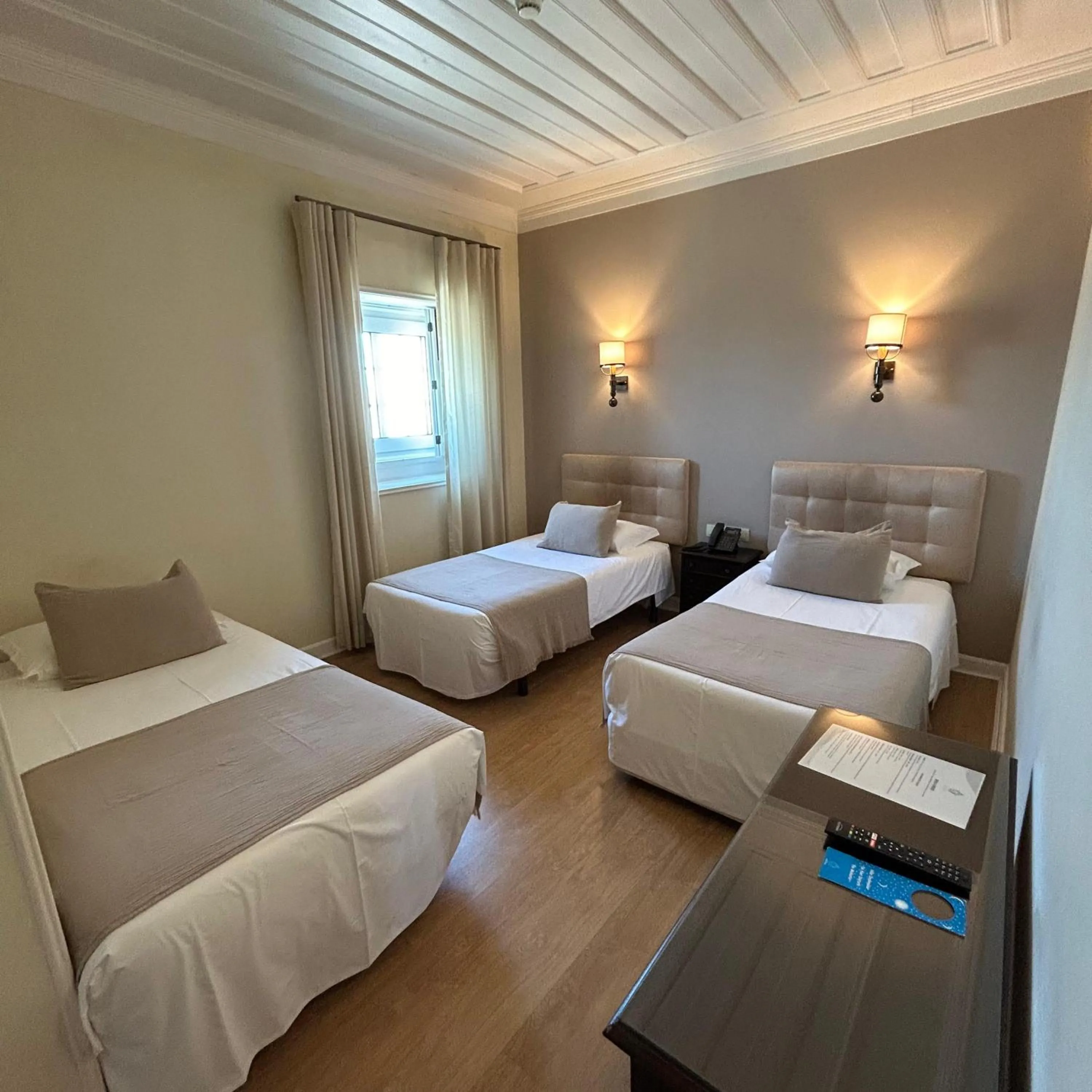 Bed in Hotel Joao Padeiro