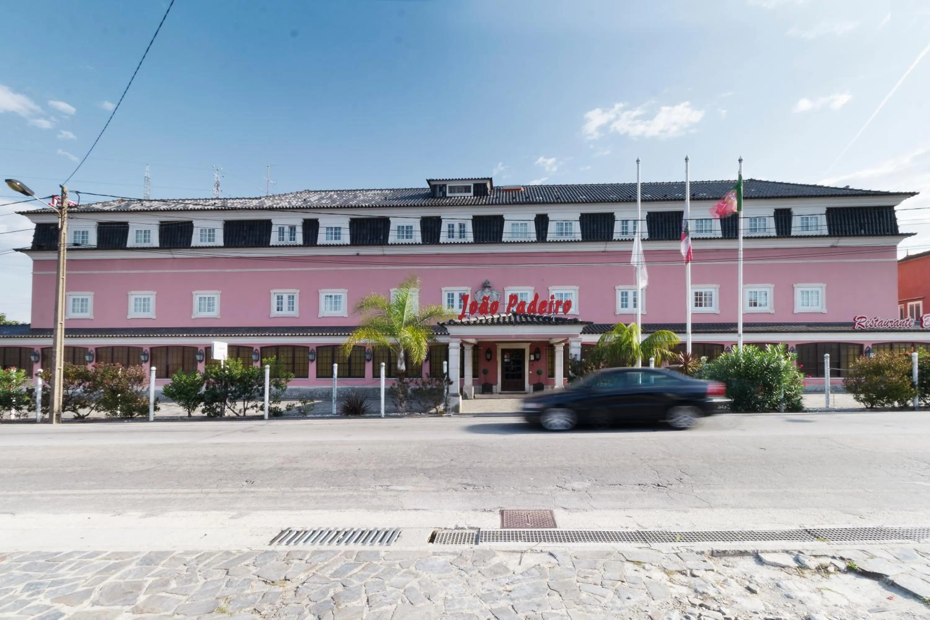 Property building in Hotel Joao Padeiro