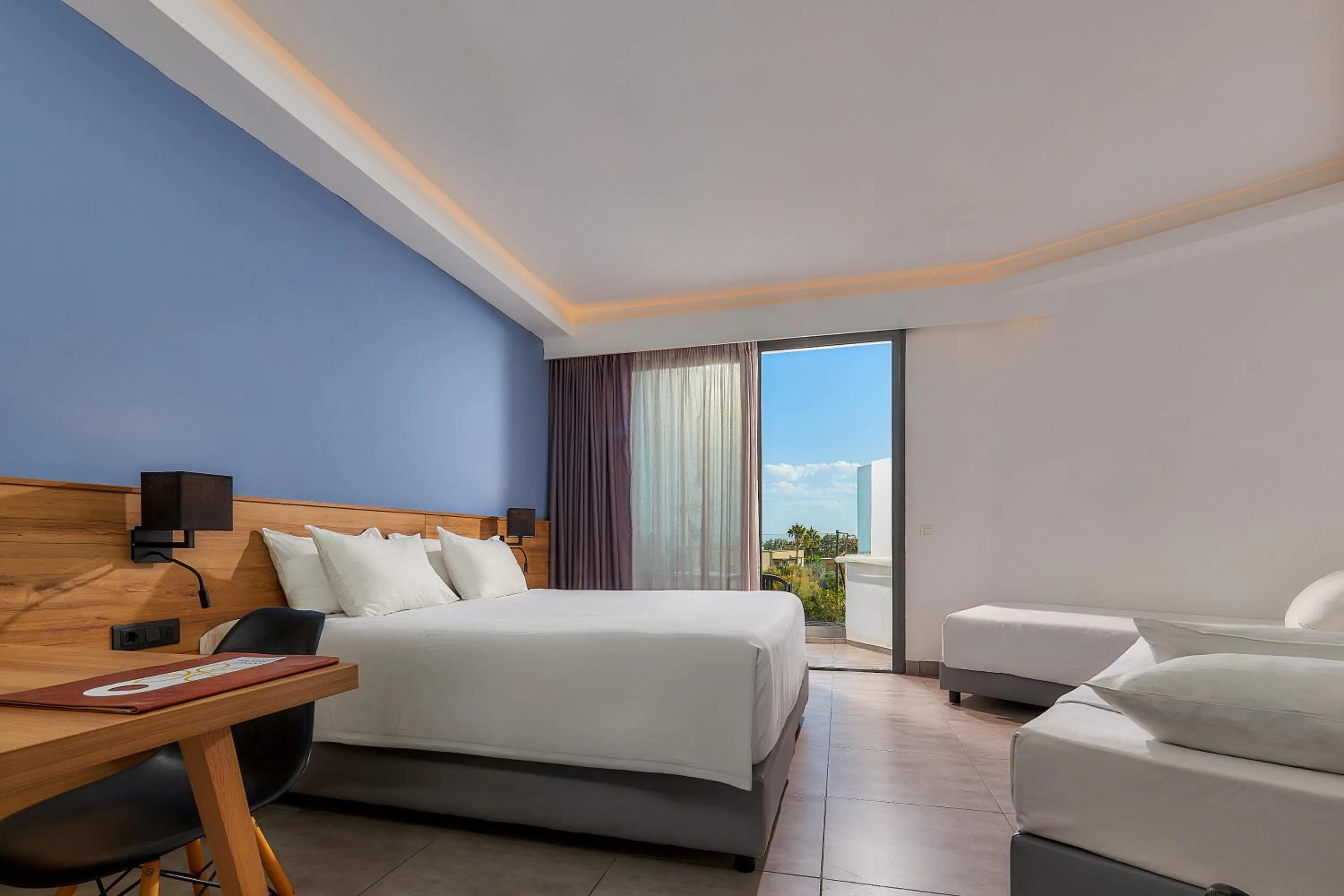 Bedroom, Bed in Sentido Amounda Bay