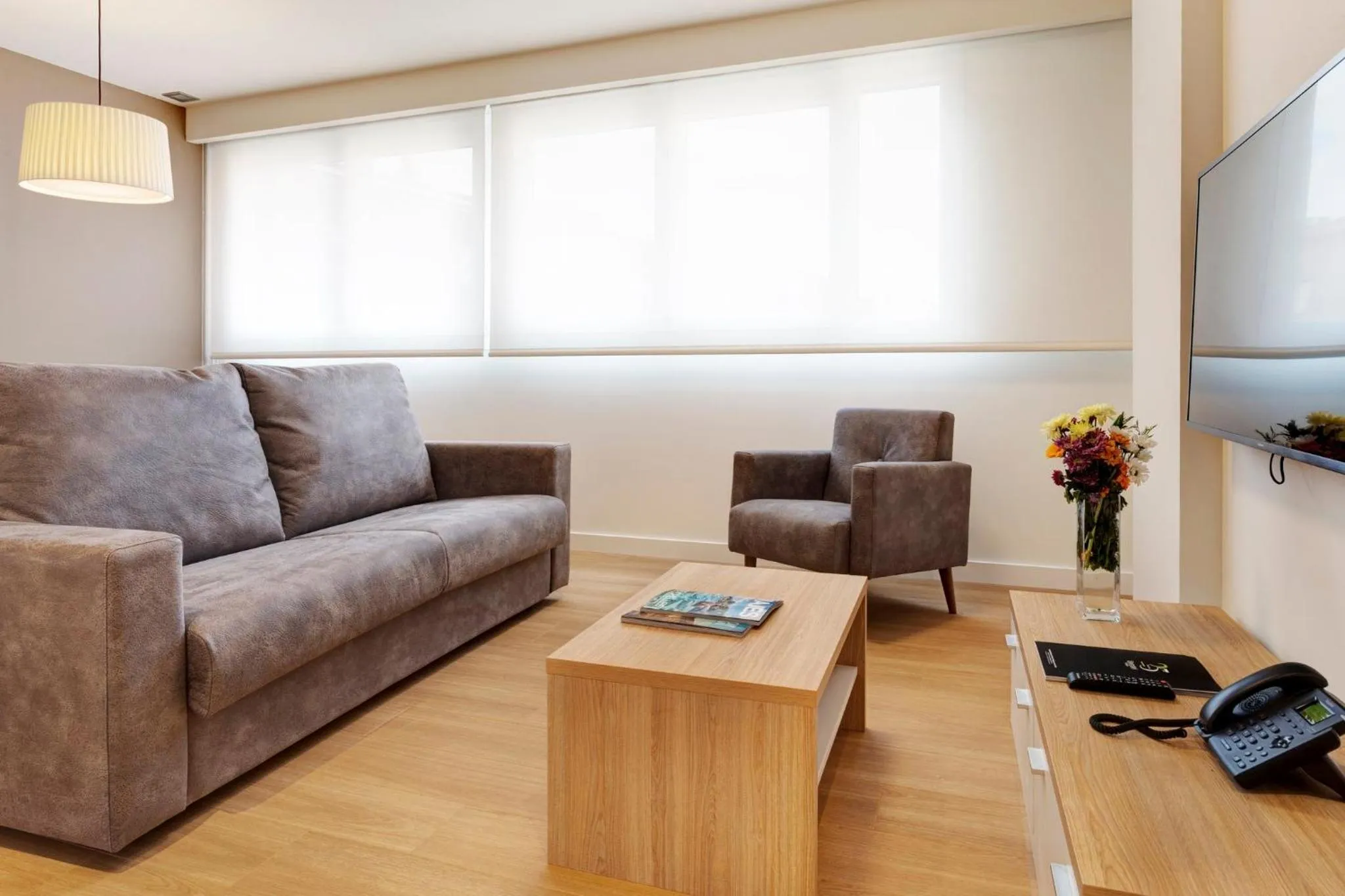 Food and drinks in Sercotel Logroño Suites