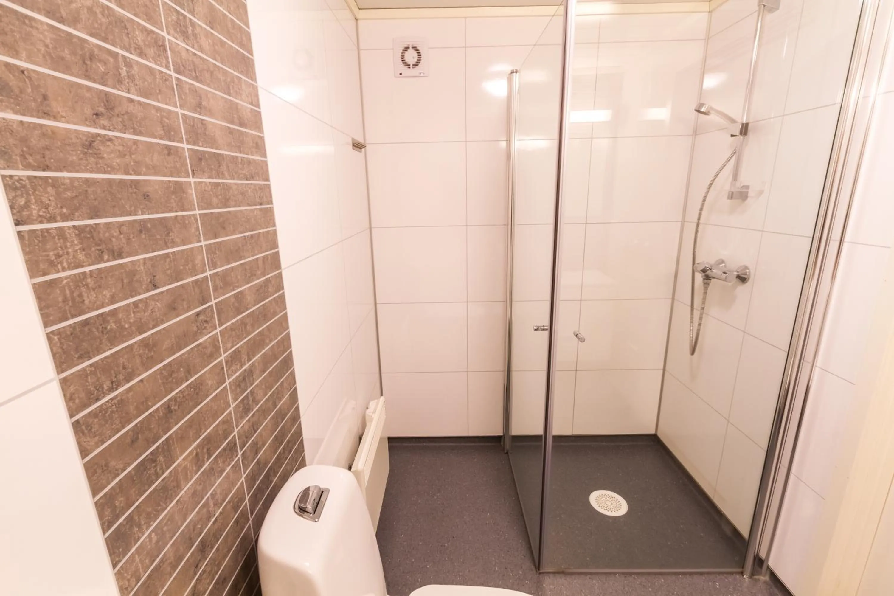 Shower in Sveastranda Camping