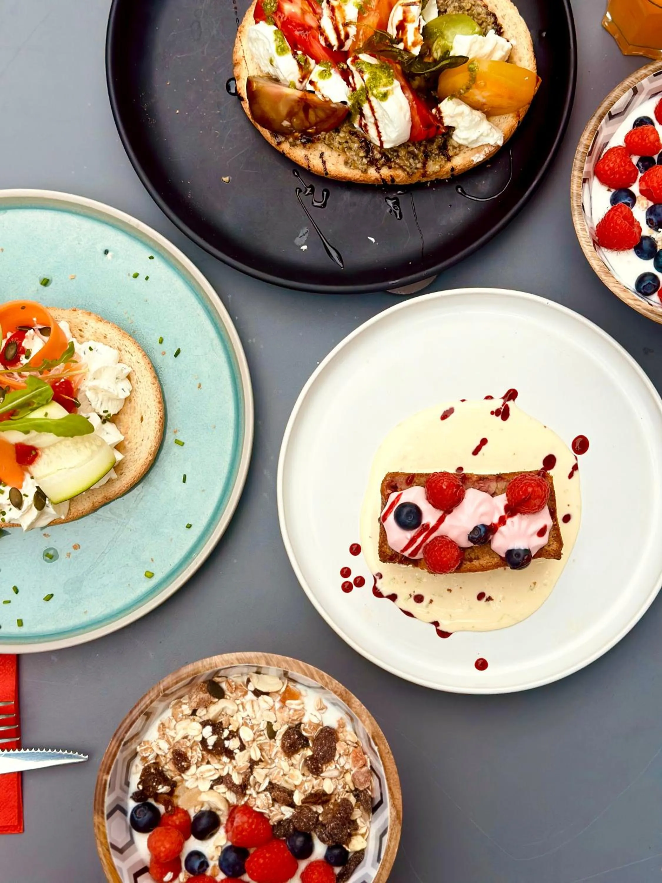 Restaurant/places to eat in Hôtel Amaya