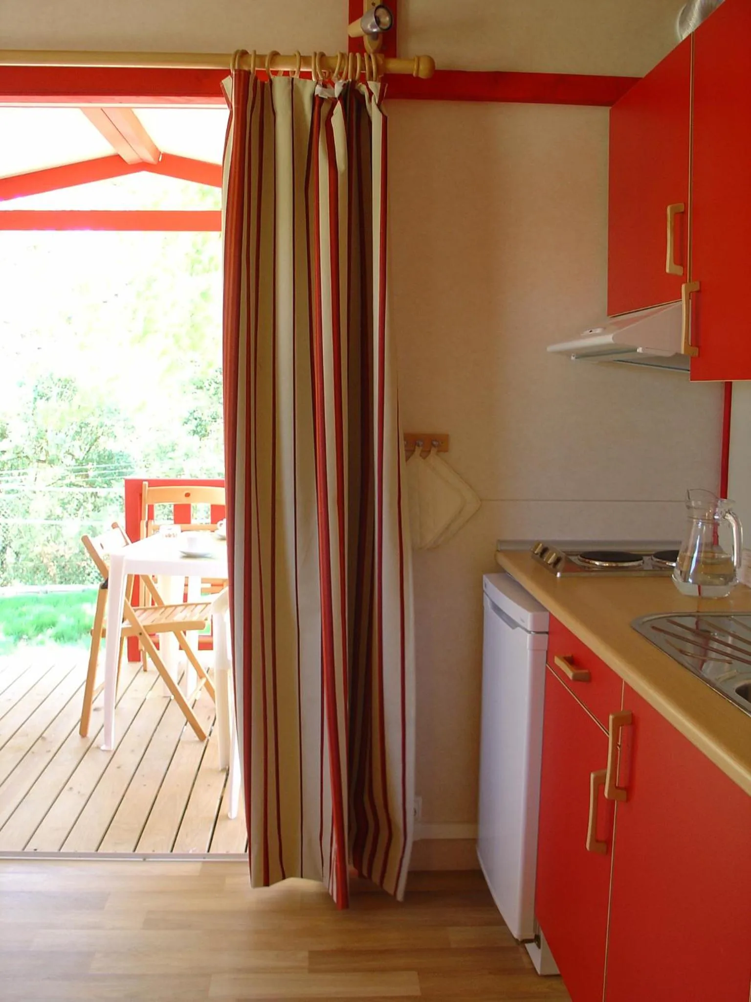 Kitchen or kitchenette in Parque de Campismo Orbitur Montargil