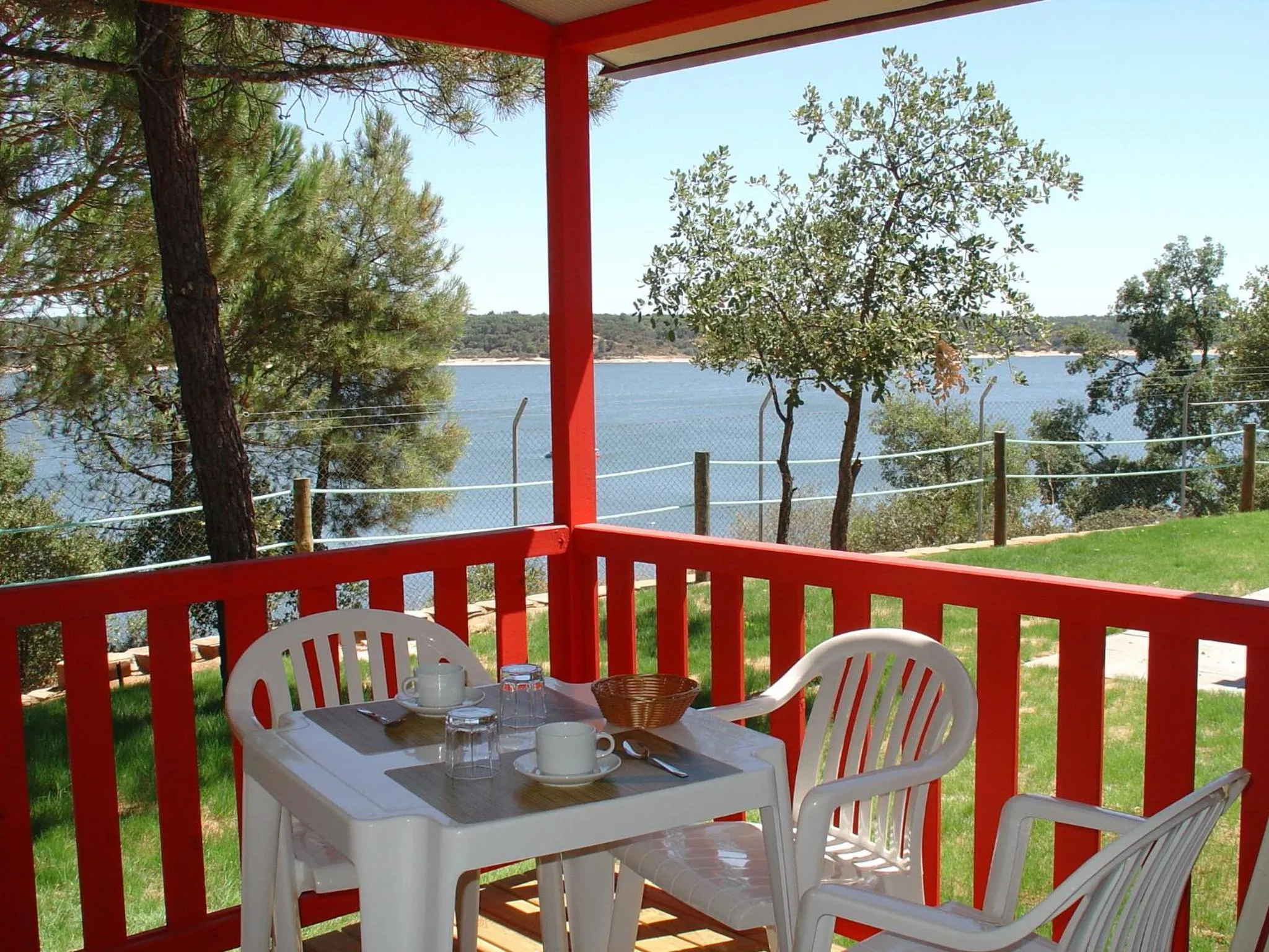 Balcony/Terrace in Parque de Campismo Orbitur Montargil