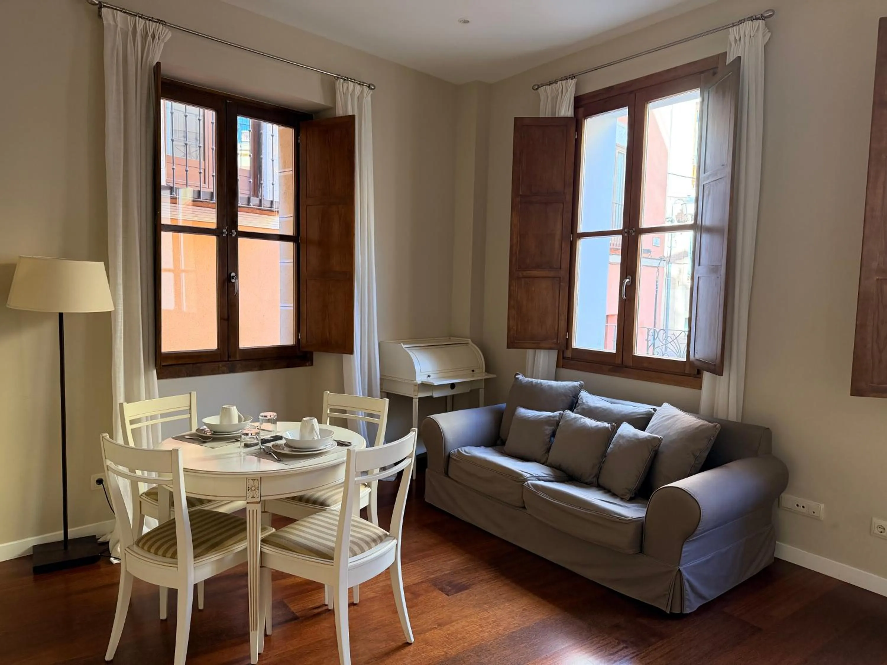 Smartmonki Sinagoga Entre la Catedral y Zocodover