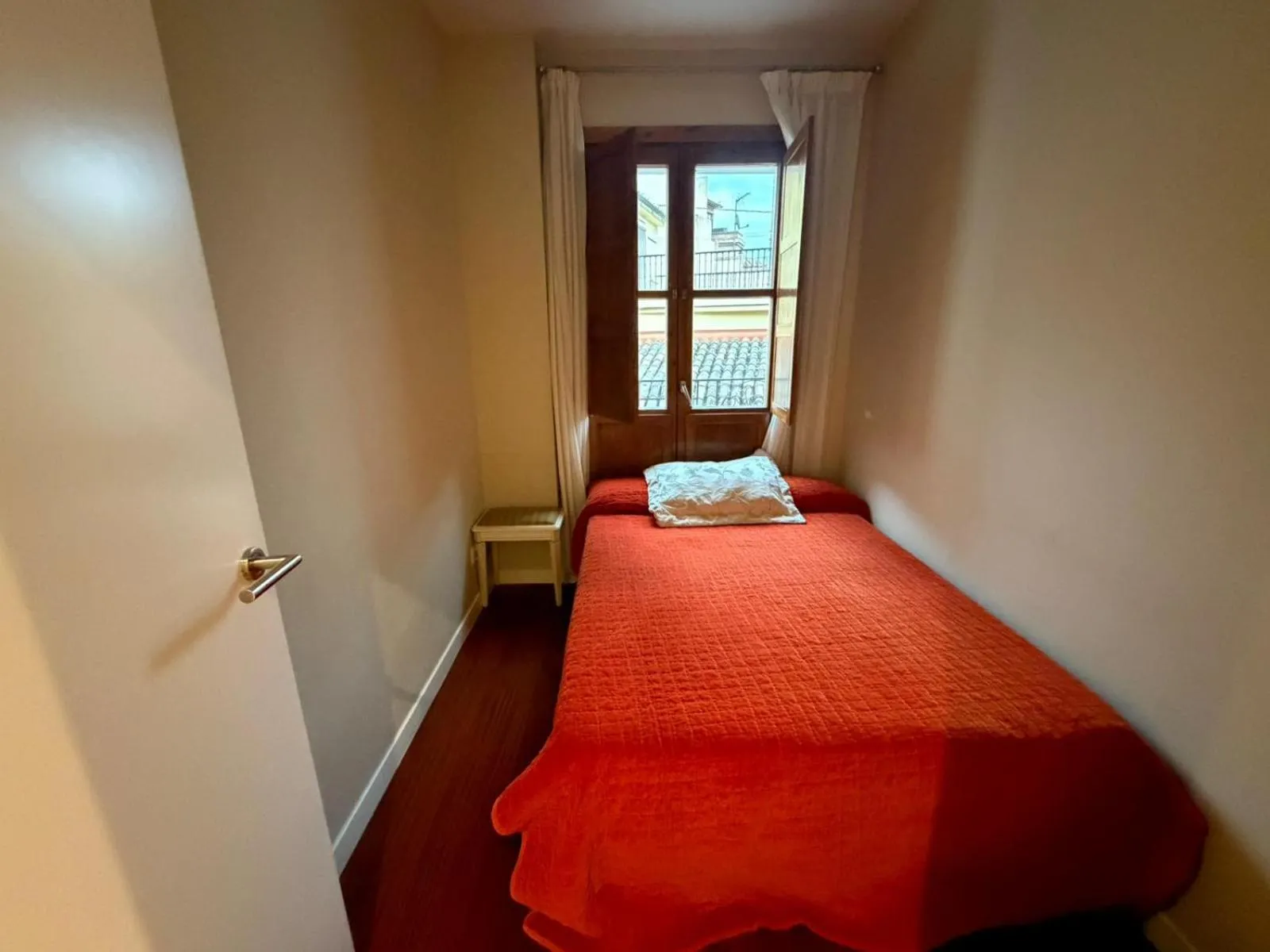 Bed in Smartmonki Sinagoga Entre la Catedral y Zocodover