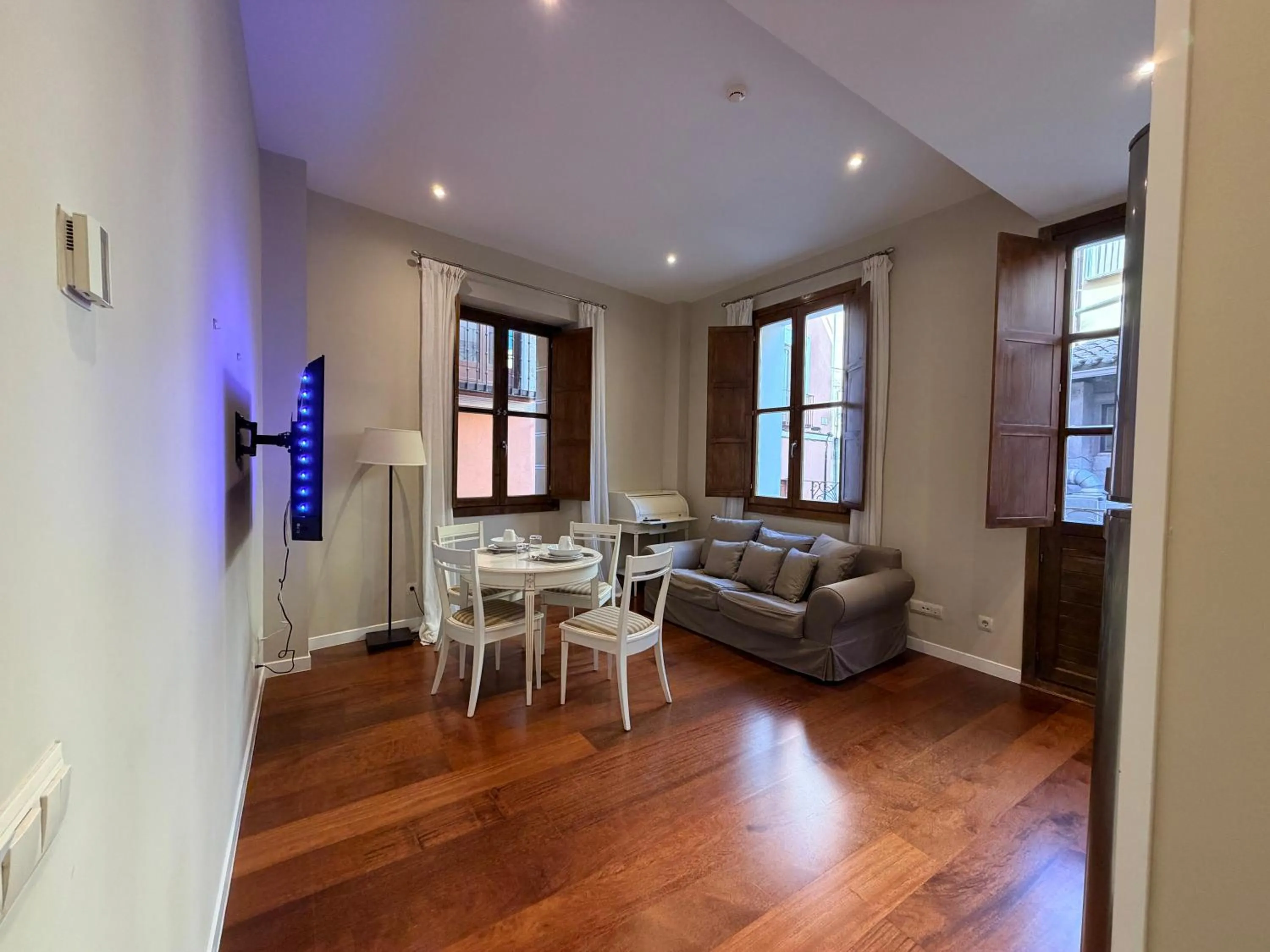 Smartmonki Sinagoga Entre la Catedral y Zocodover