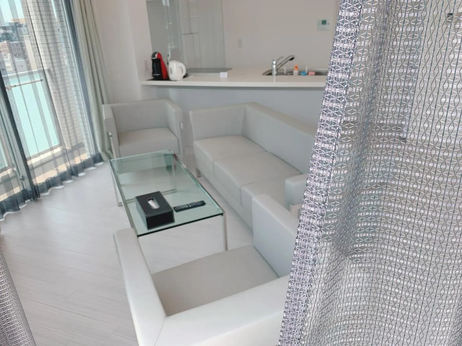 Photo of the whole room in PG Kuromon