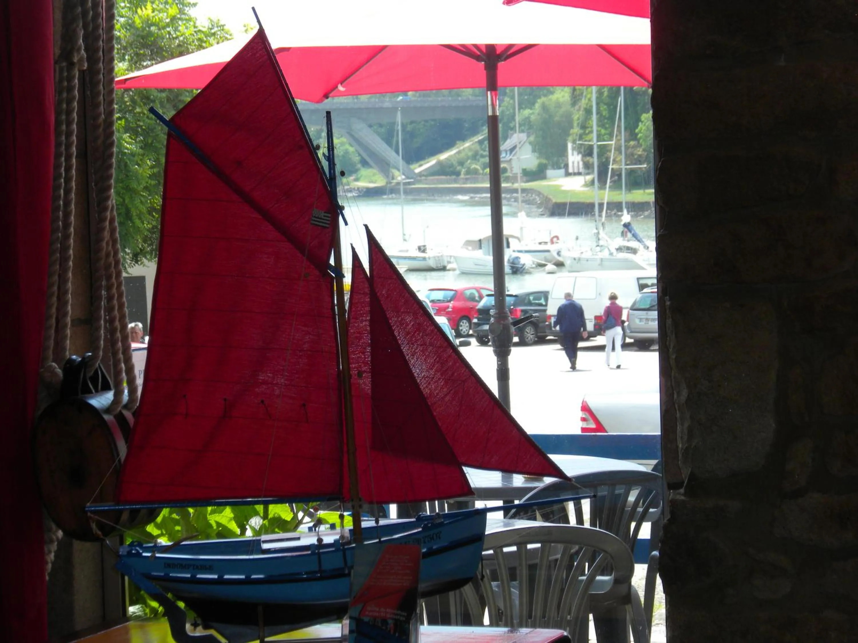 Restaurant/places to eat in Hotel Le Marin