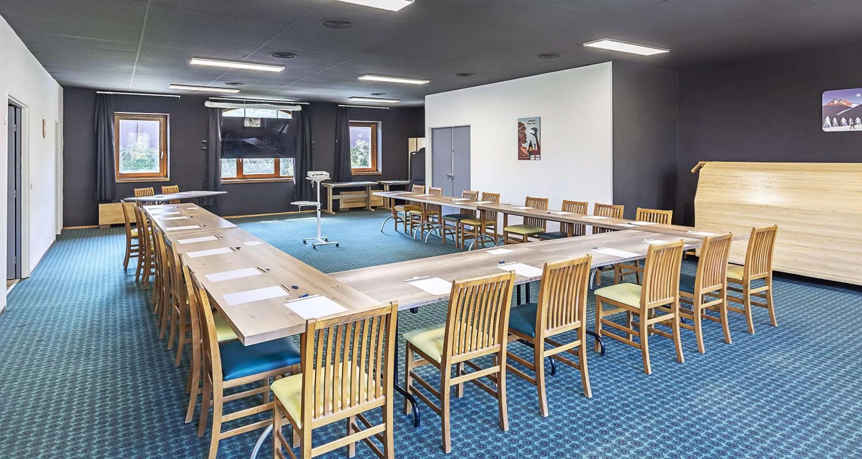 Meeting/conference room in Sure Hotel by Best Western Annecy