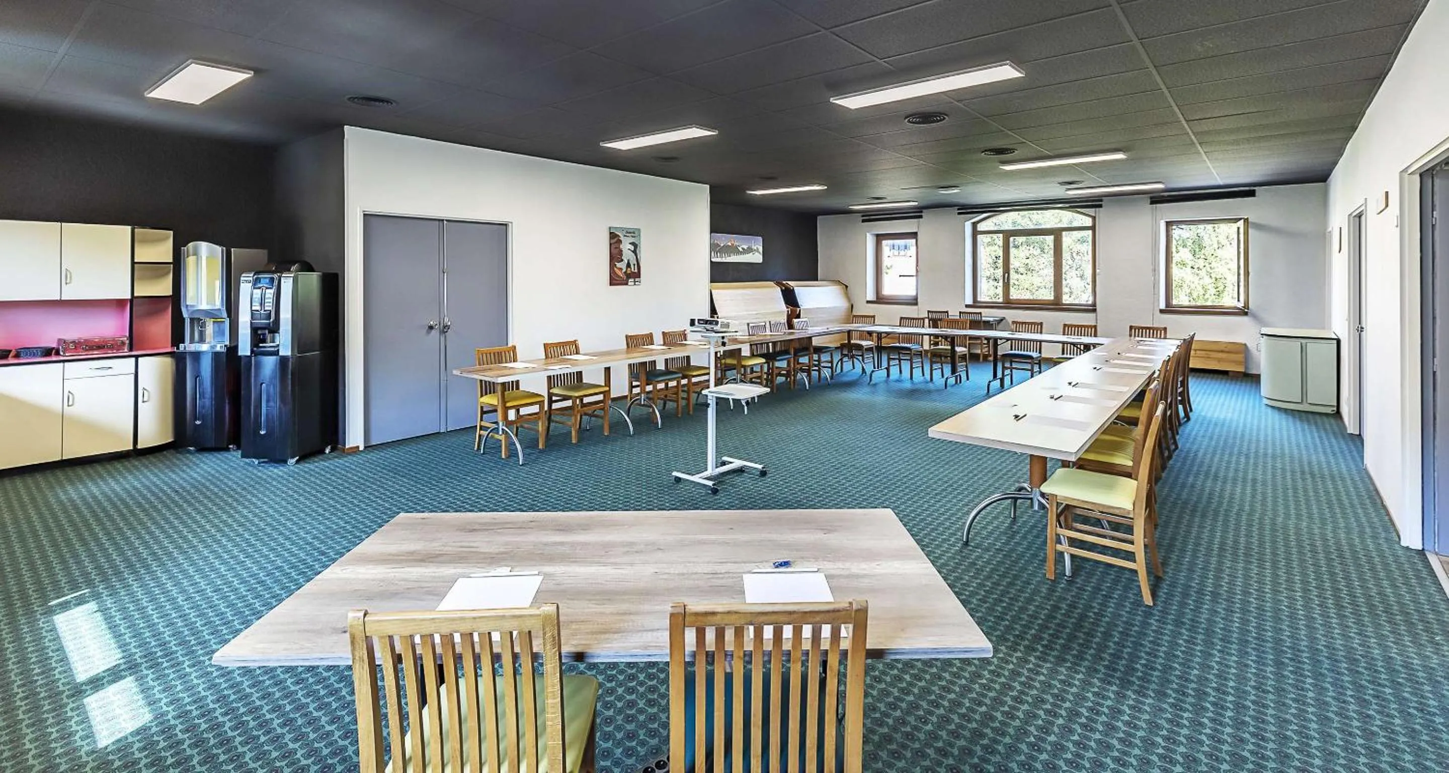 Meeting/conference room in Sure Hotel by Best Western Annecy