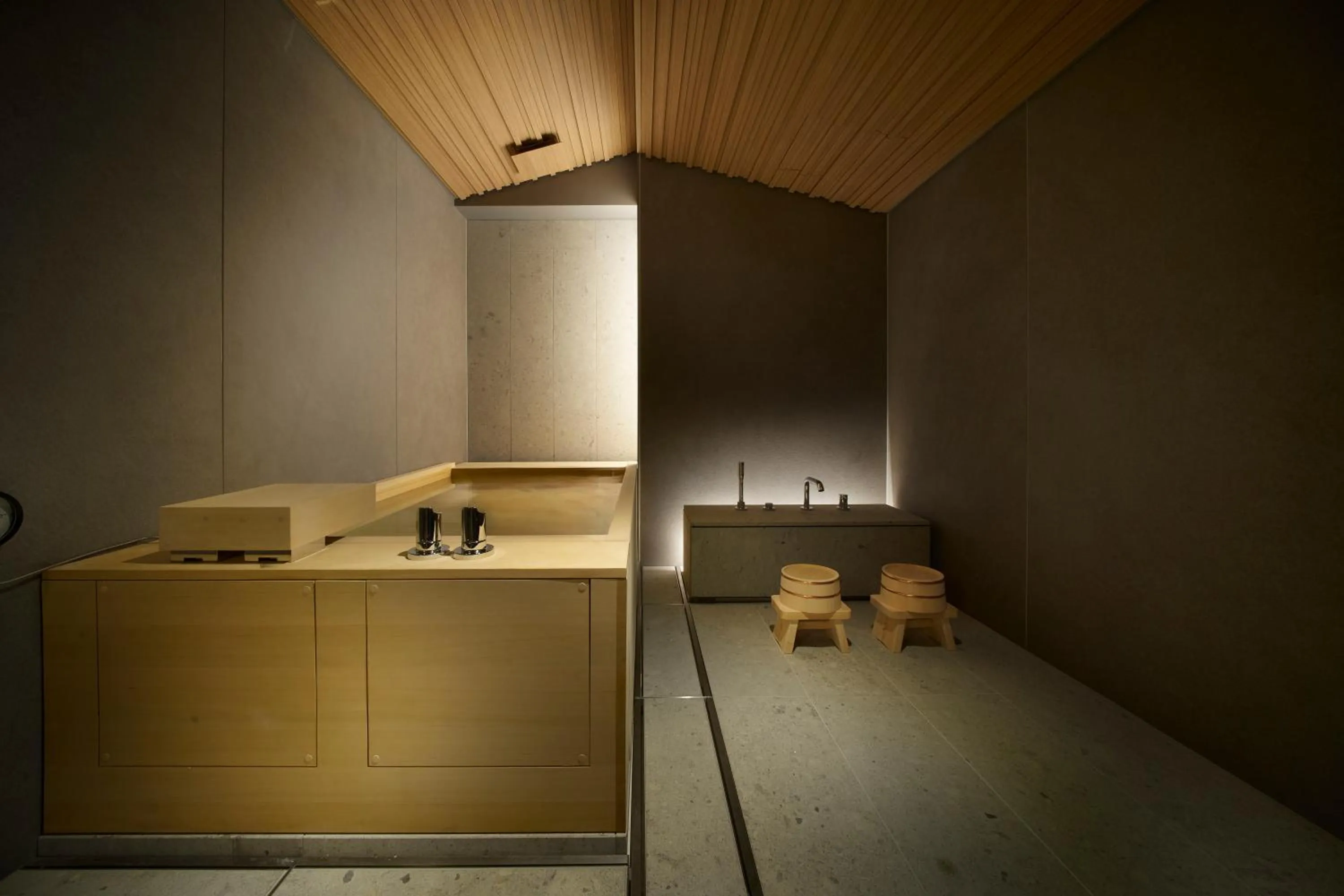 Public Bath in TSUKI Tokyo