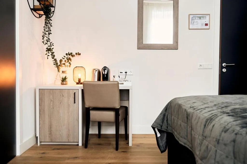 View (from property/room), Bed in Hotel 't Peperhuys