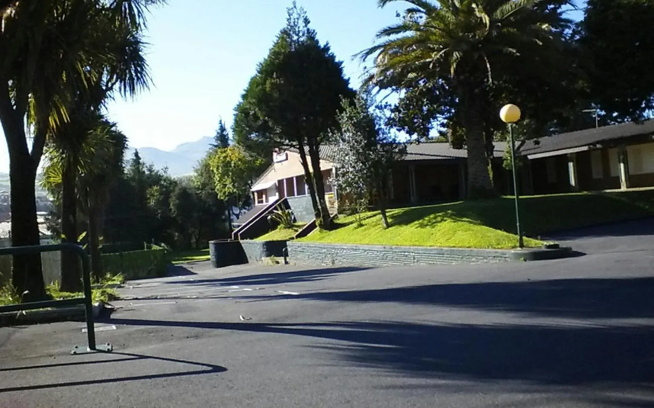 Facade/entrance in Ler- Argi