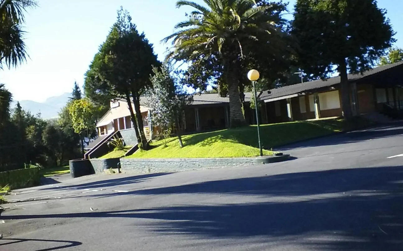 Facade/entrance in Ler- Argi