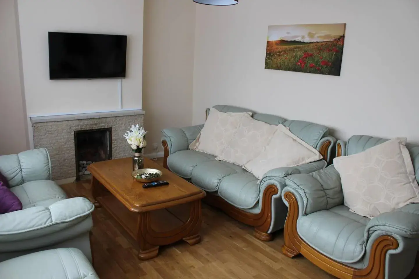 25 Idmiston Road 25 Idmiston Road