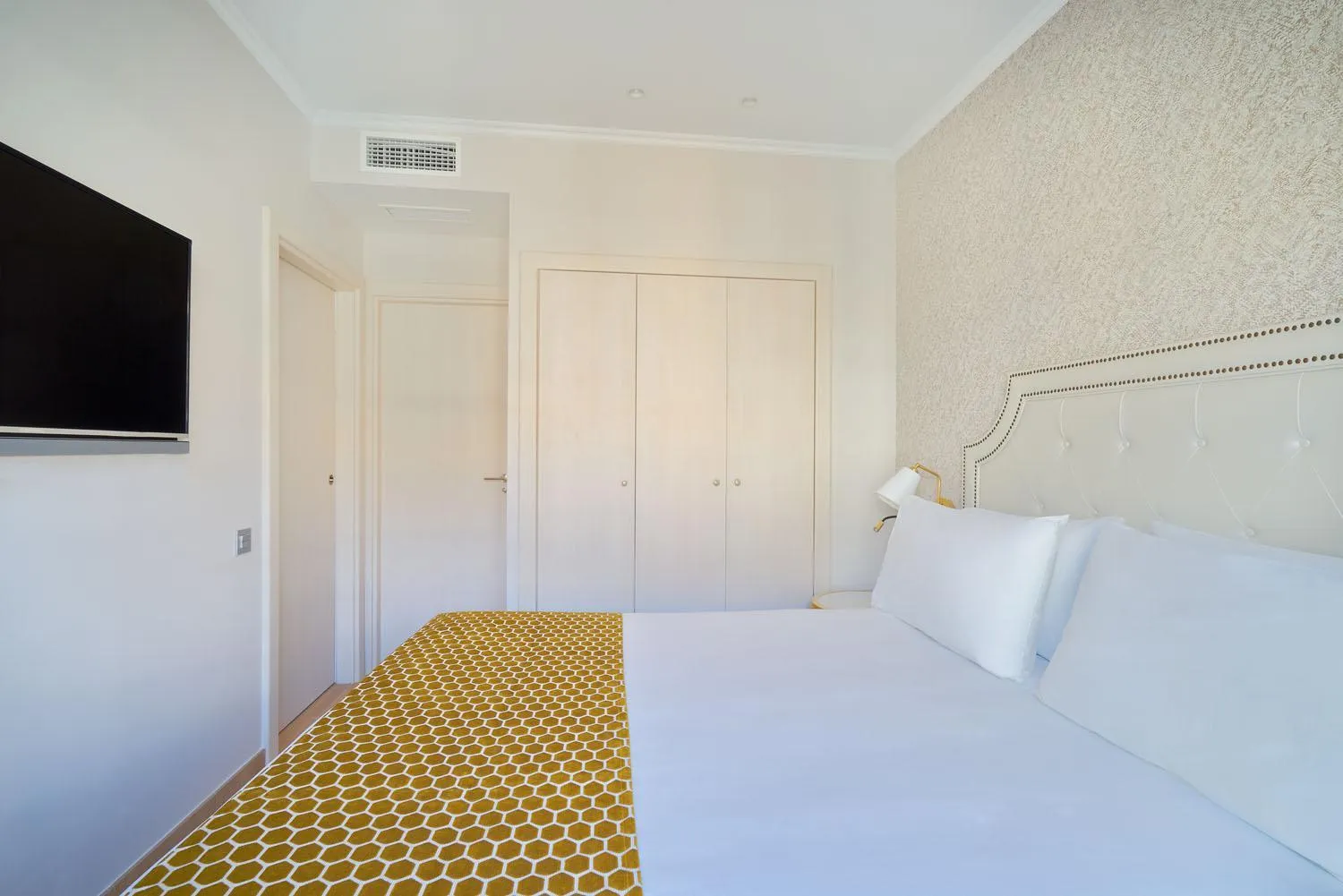 Bedroom, Bed in Tandem Soho Suites