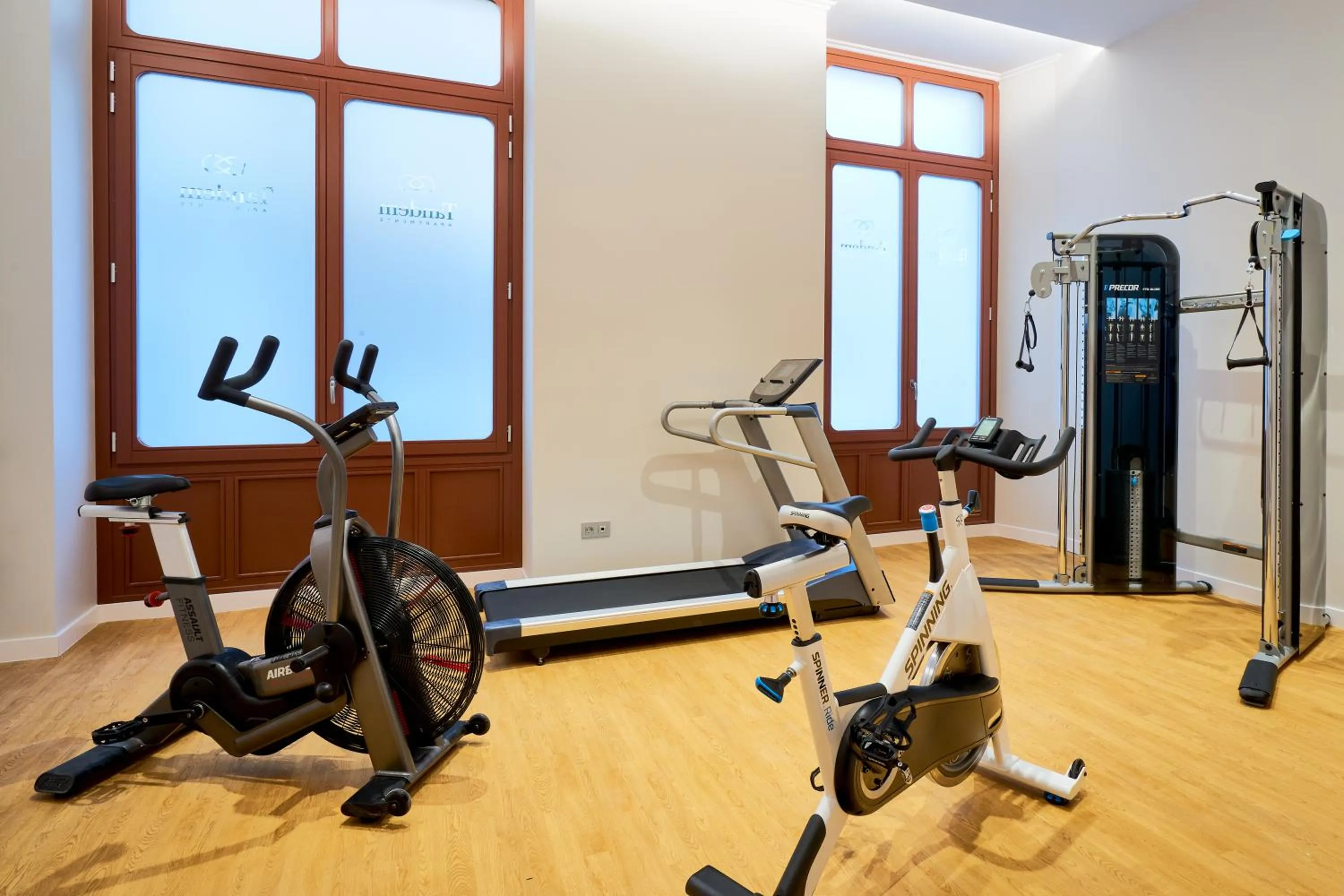 Fitness centre/facilities in Tandem Soho Suites