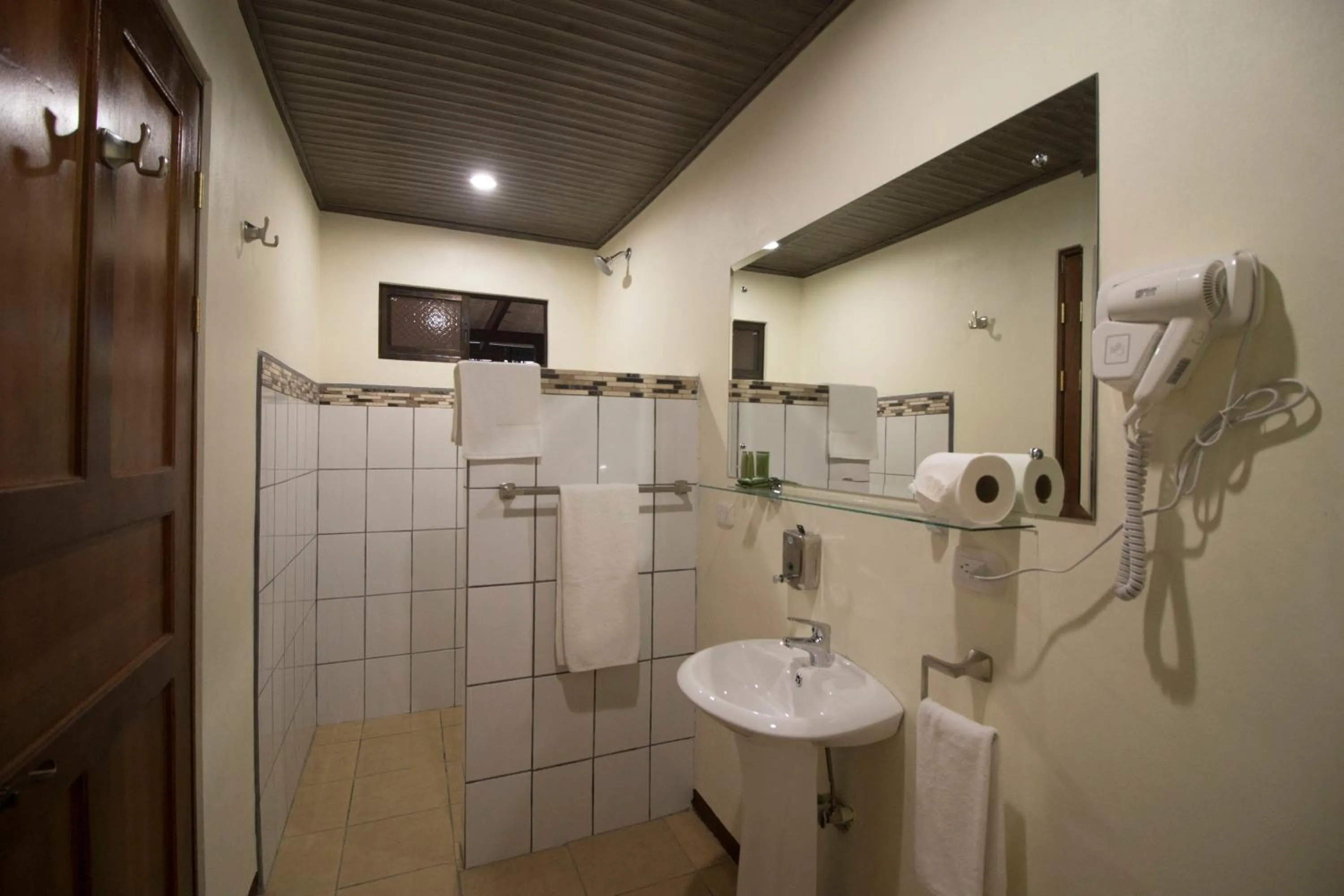 Bathroom in Tirimbina Rainforest Lodge