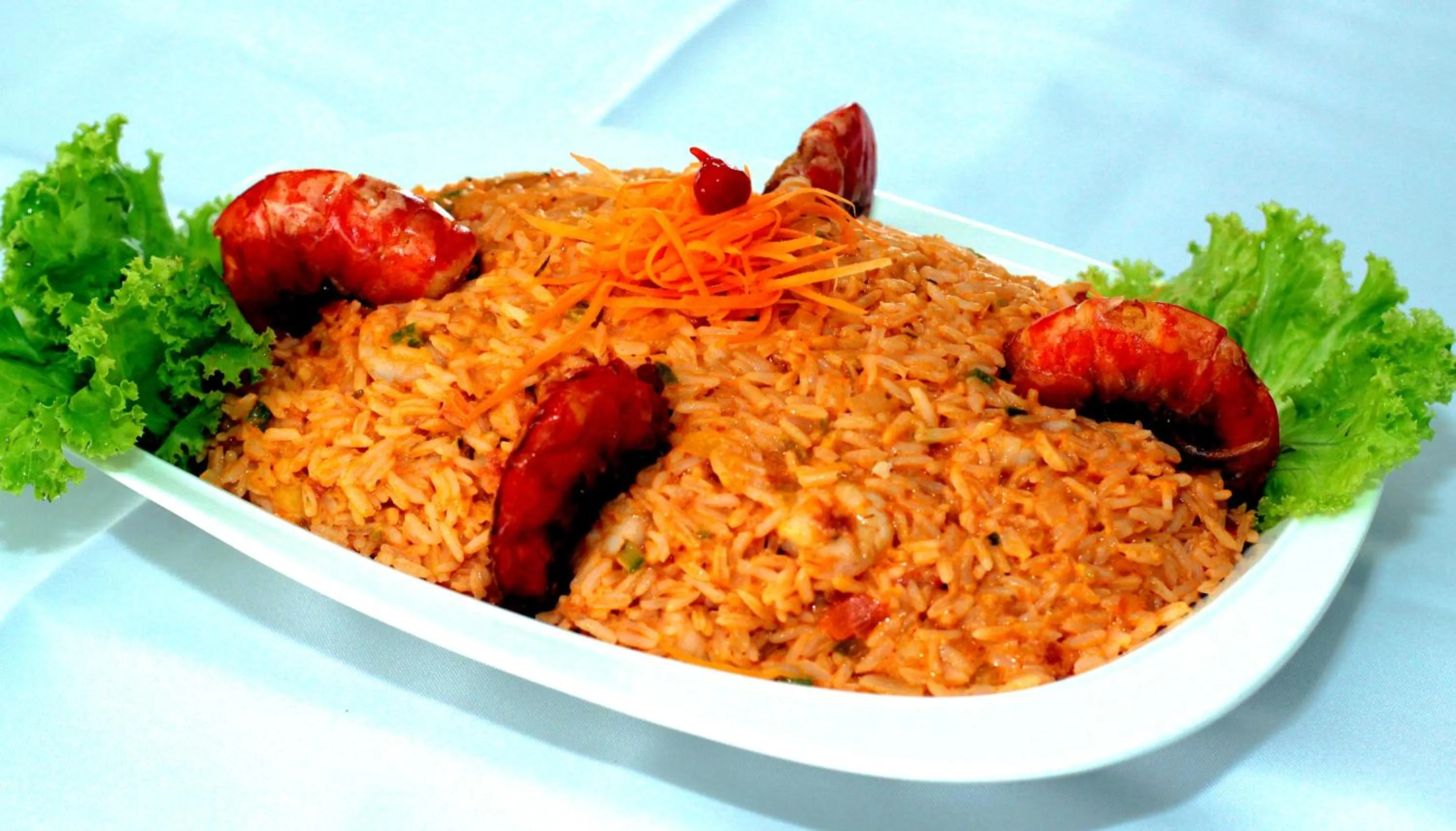 Restaurant/places to eat in Hotel Tauari