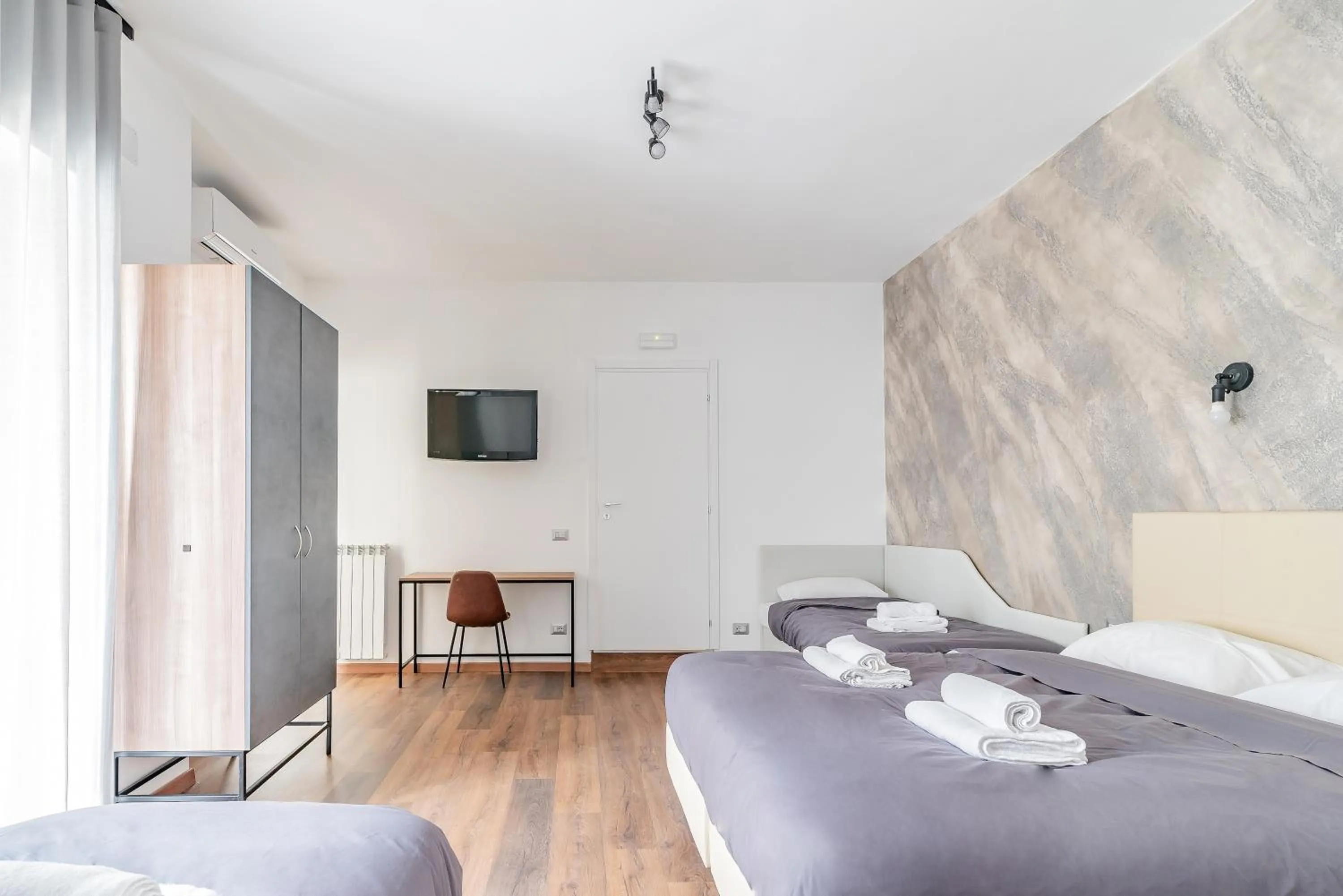 Photo of the whole room, Bed in Luciano Licia Guest House