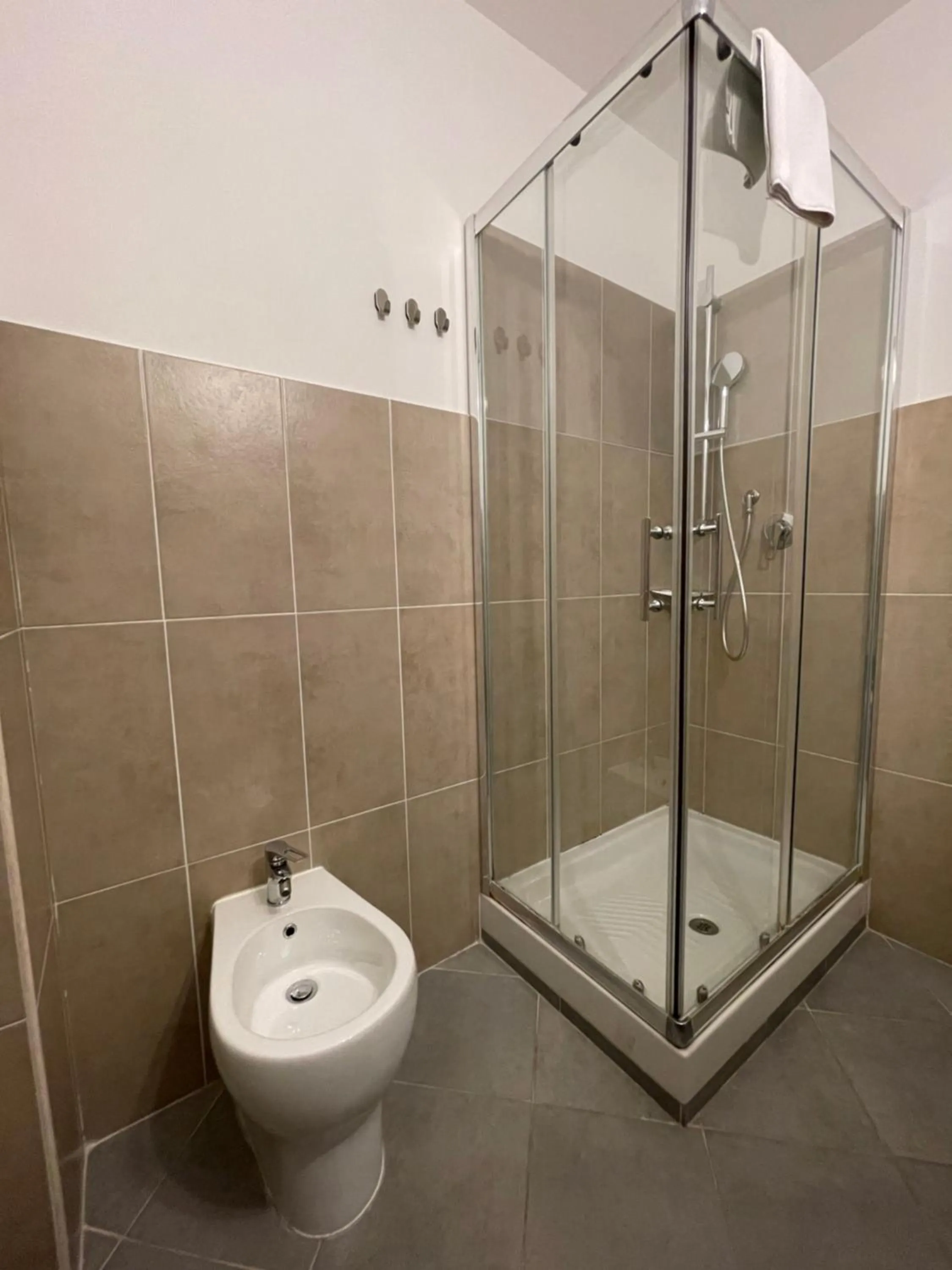 Bathroom in Luciano Licia Guest House