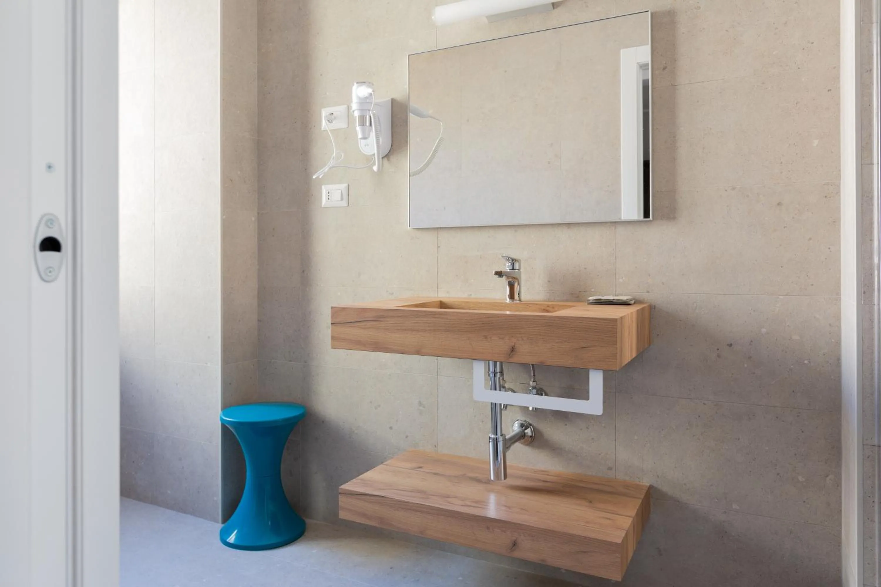 Bathroom in Luciano Licia Guest House