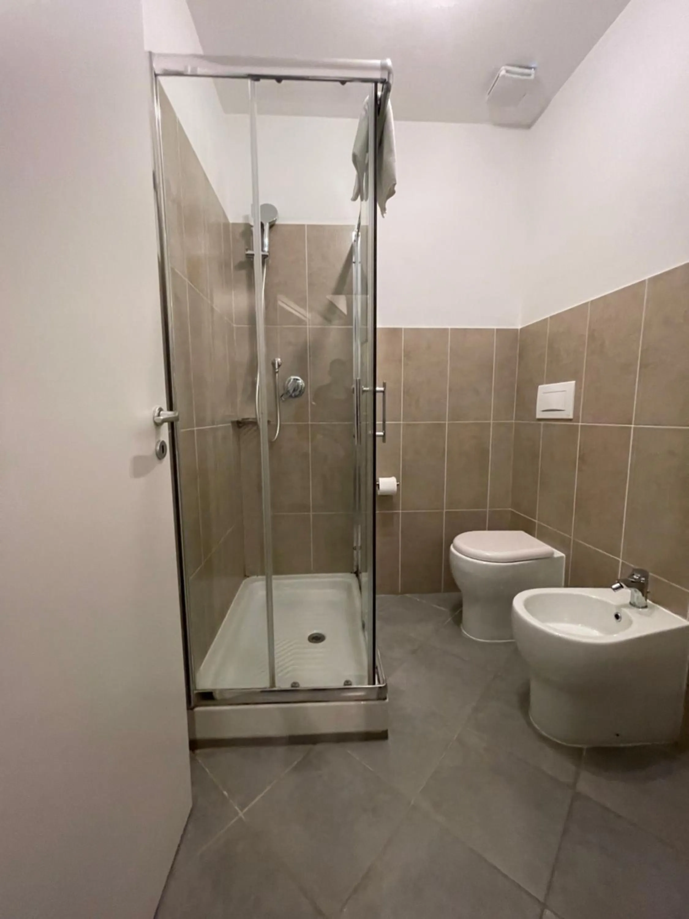 Bathroom in Luciano Licia Guest House