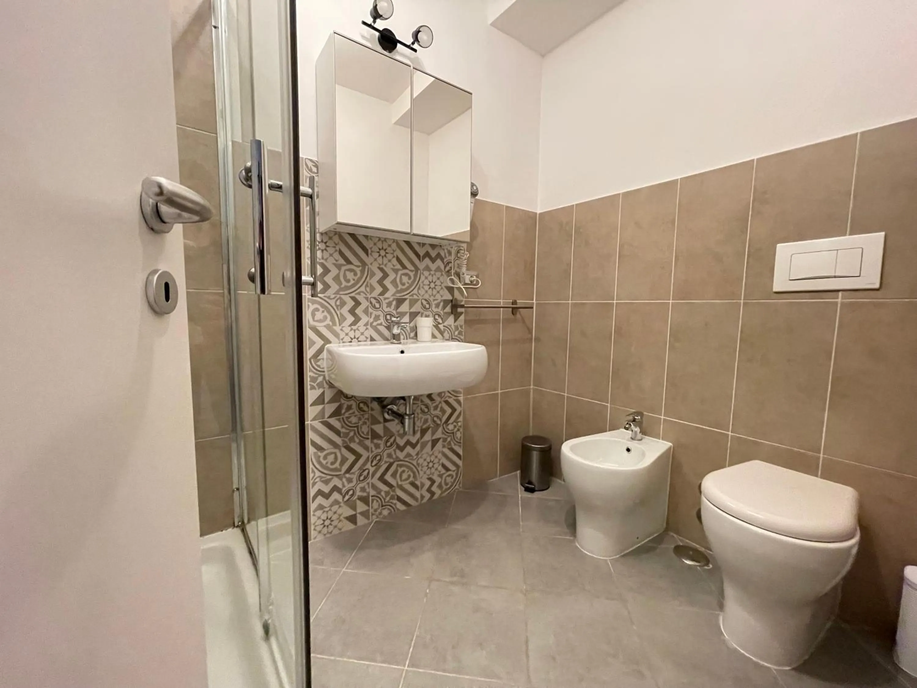 Bathroom in Luciano Licia Guest House