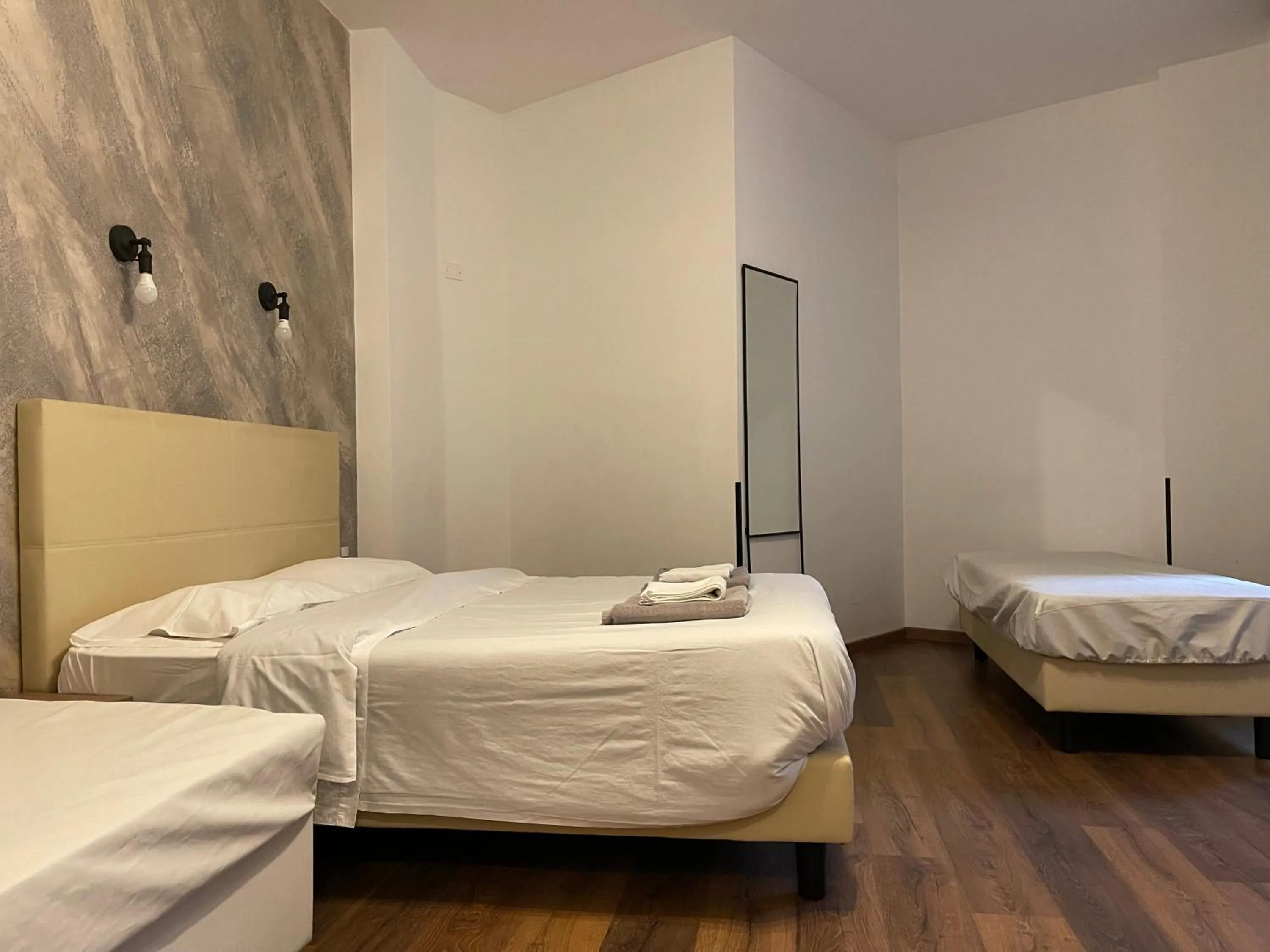 Bedroom, Bed in Luciano Licia Guest House