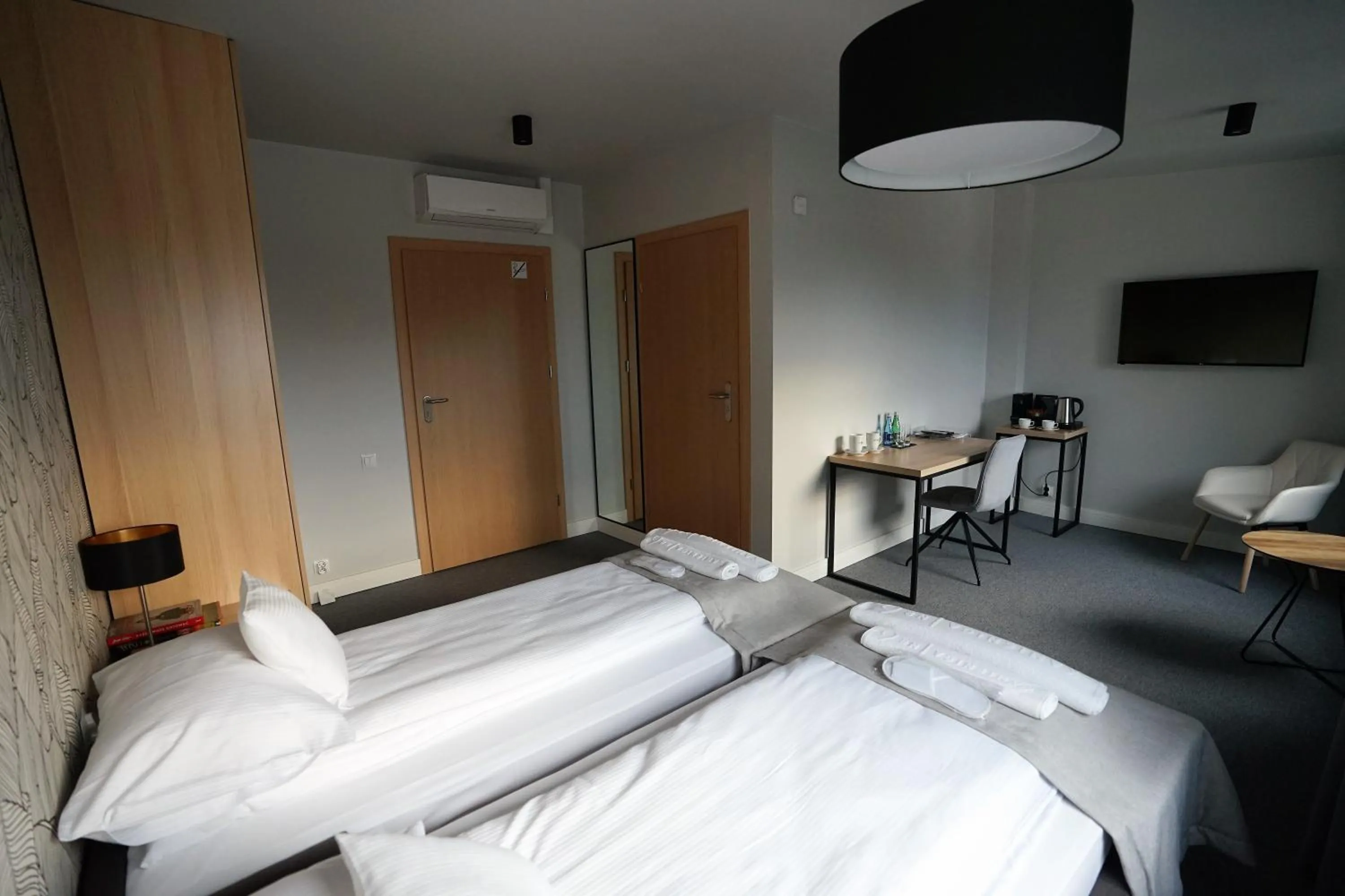 Photo of the whole room, Bed in Kamienica nr 6