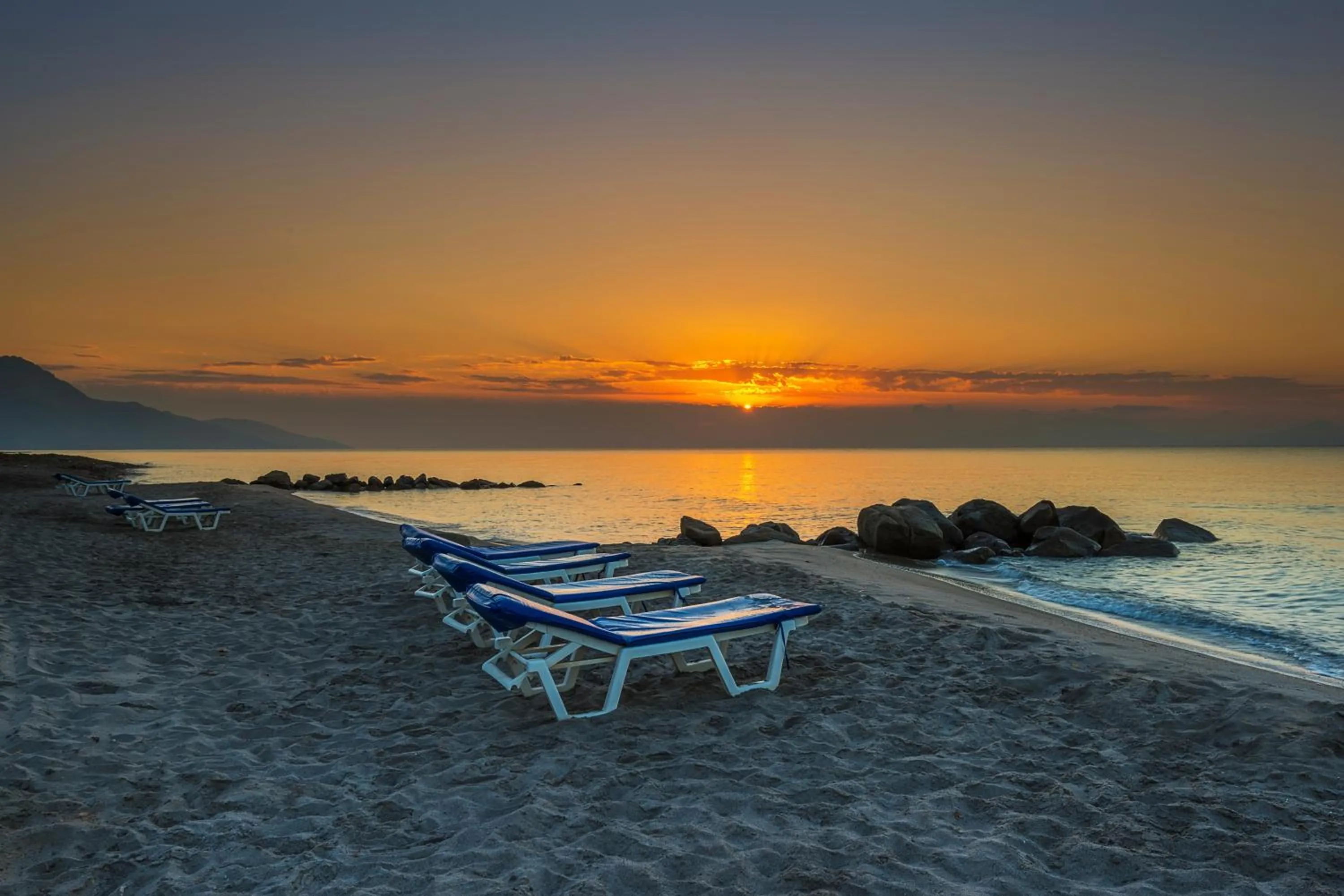 Sunrise in Olympia Mare