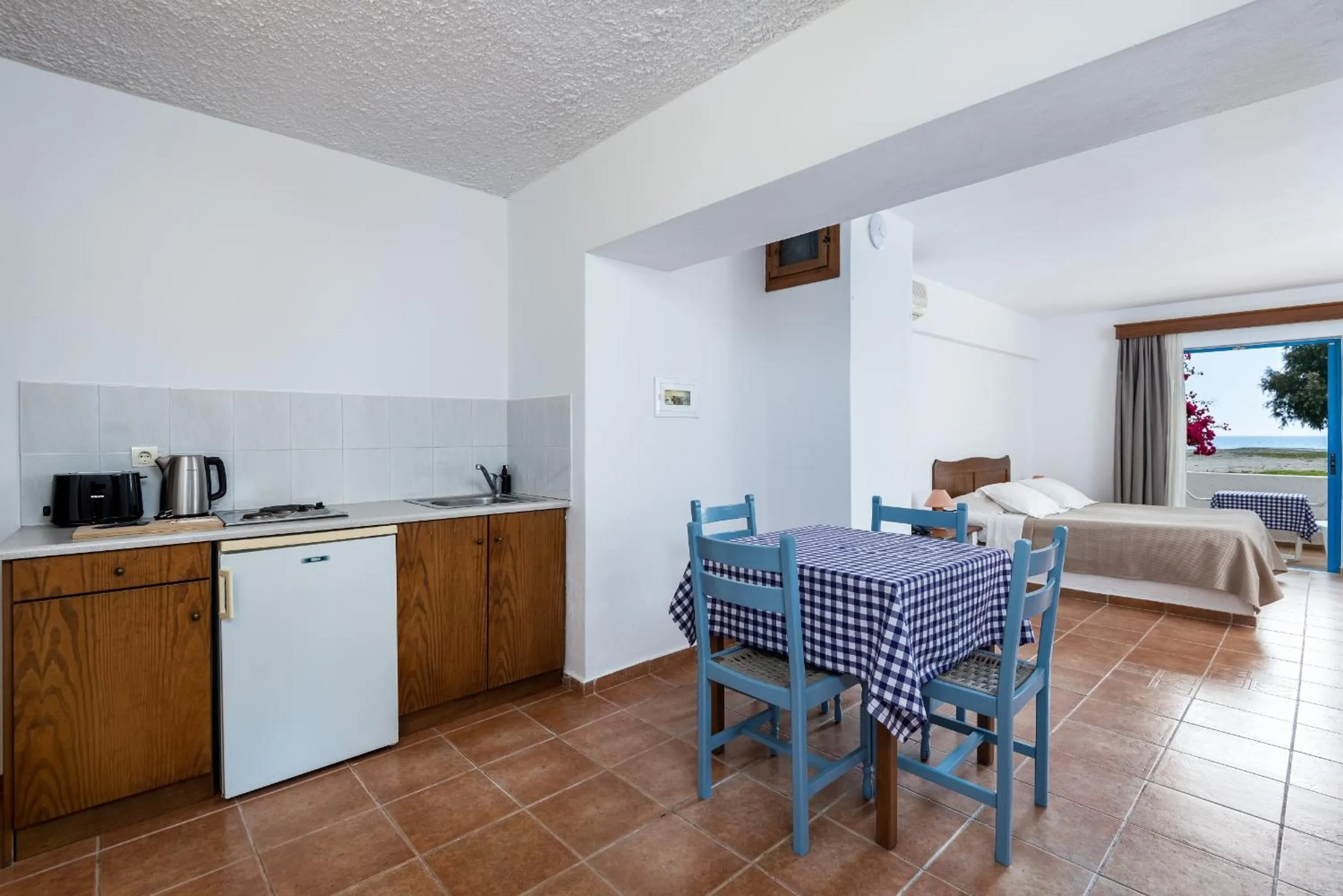 Coffee/tea facilities in Olympia Mare