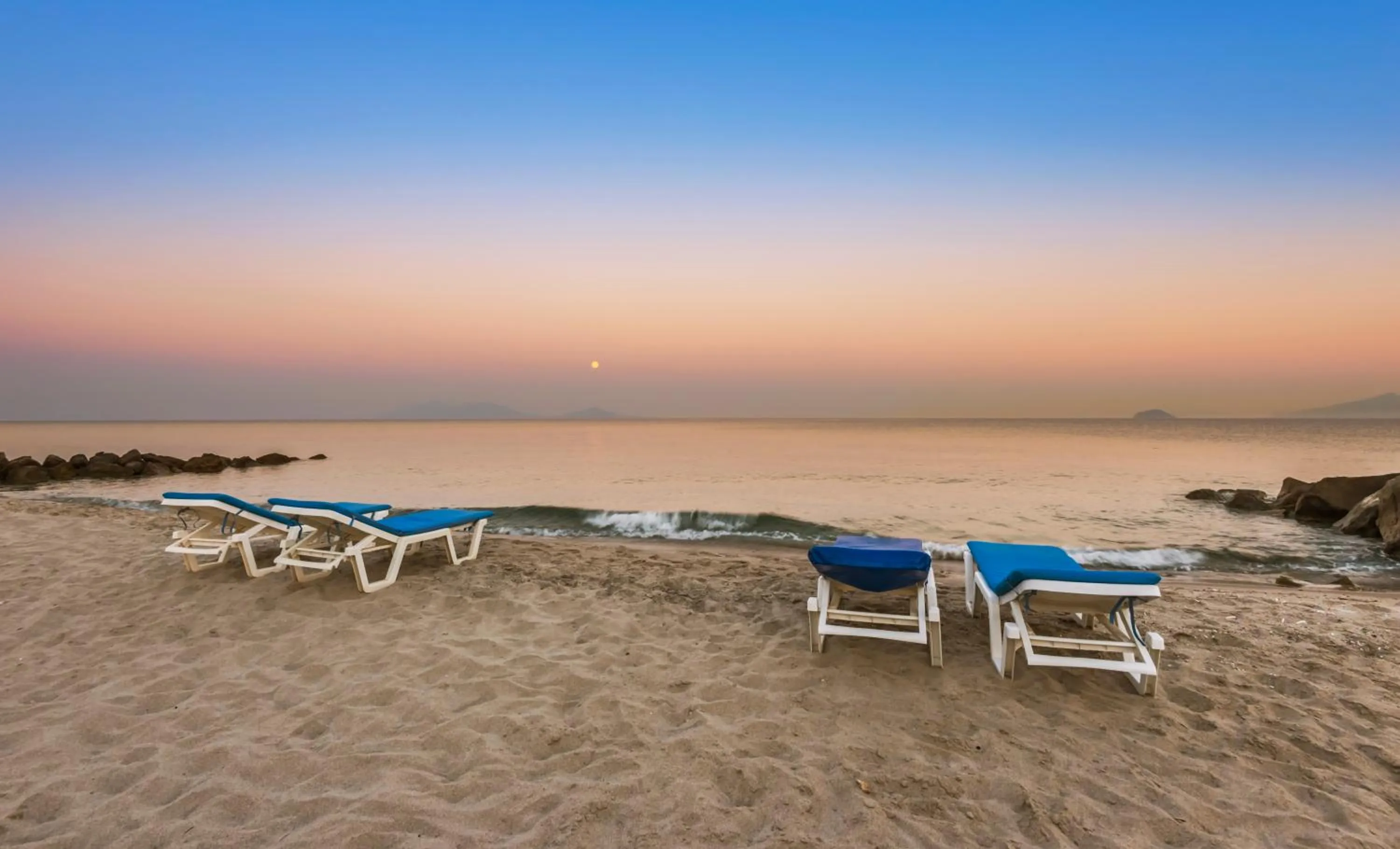 Beach in Olympia Mare