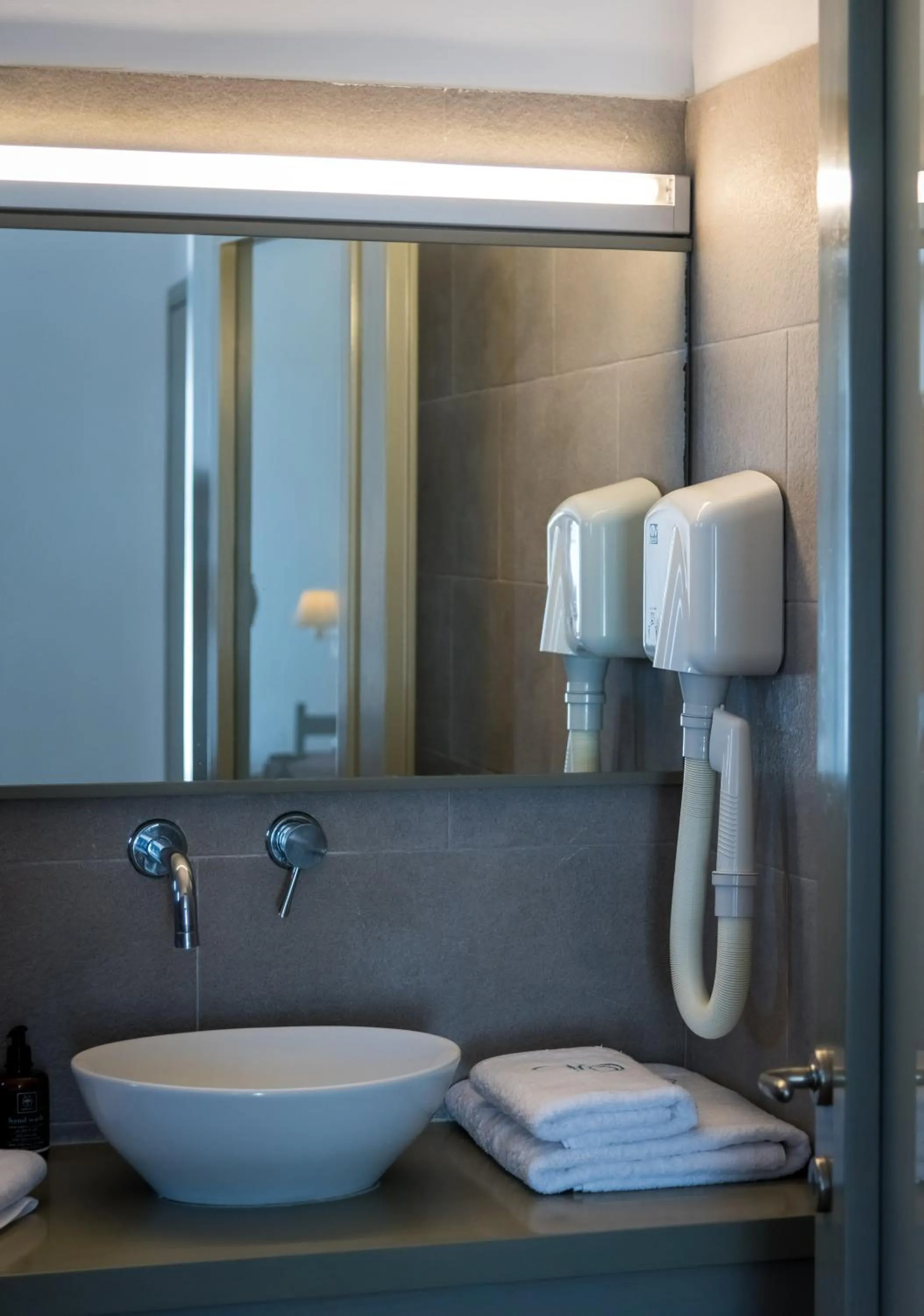 Bathroom in Olympia Mare