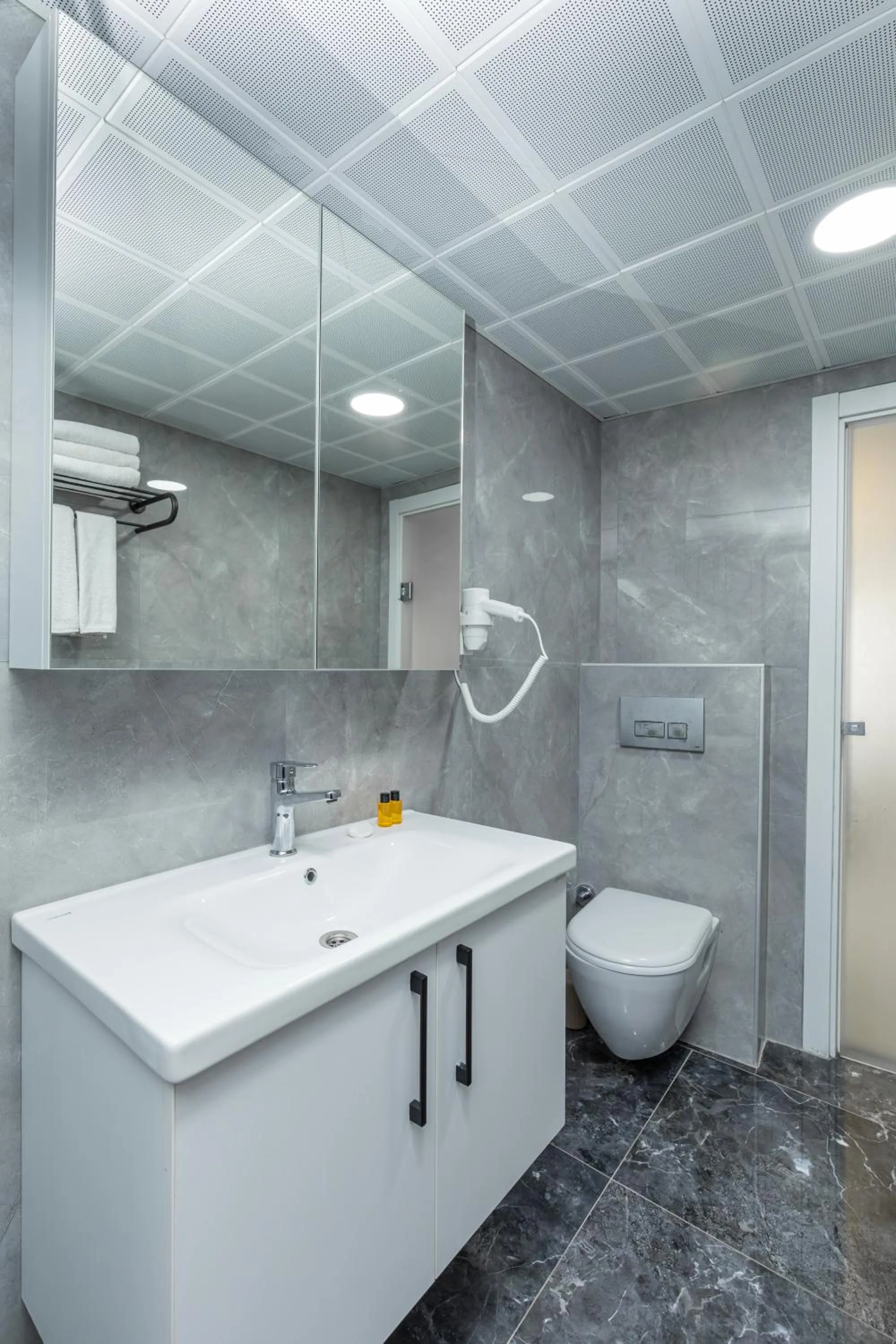 Bathroom in Sirkeci Grand Family Hotel & SPA