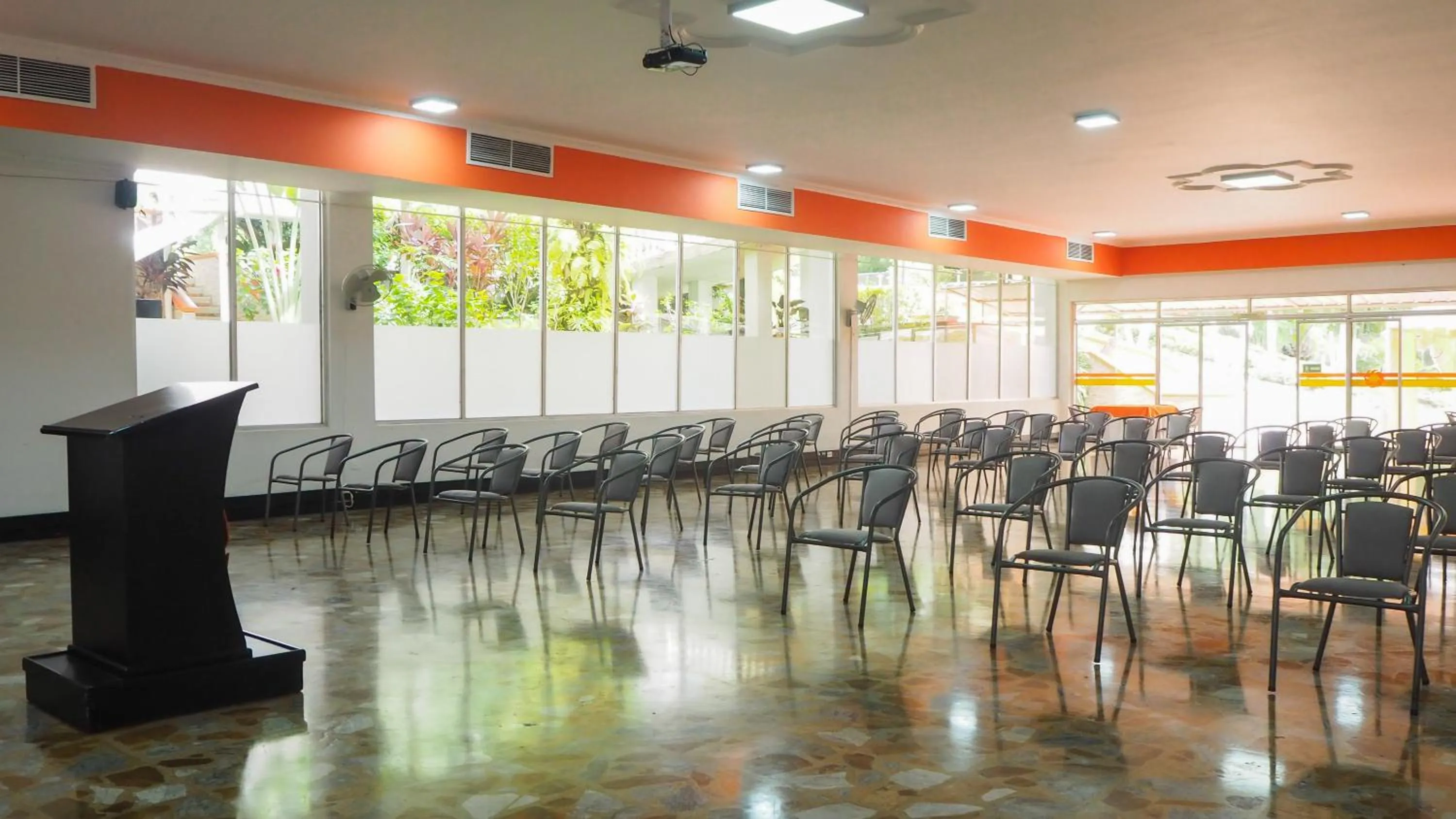 Meeting/conference room in Hotel del Llano
