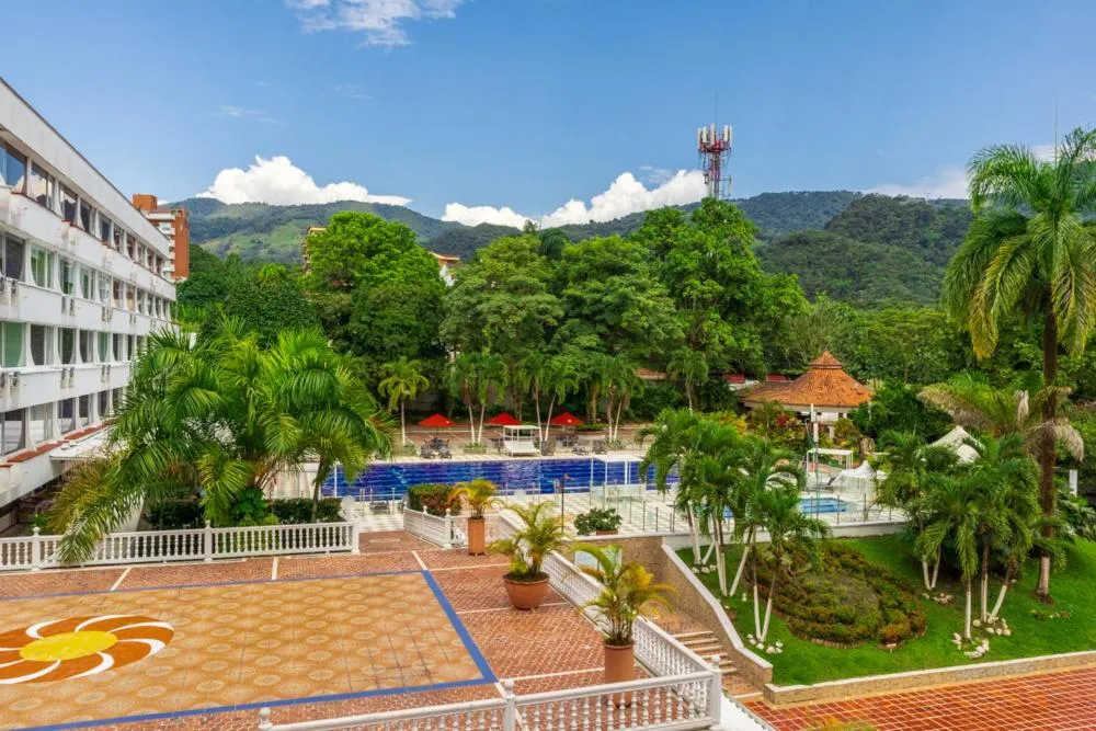 Property building in Hotel del Llano