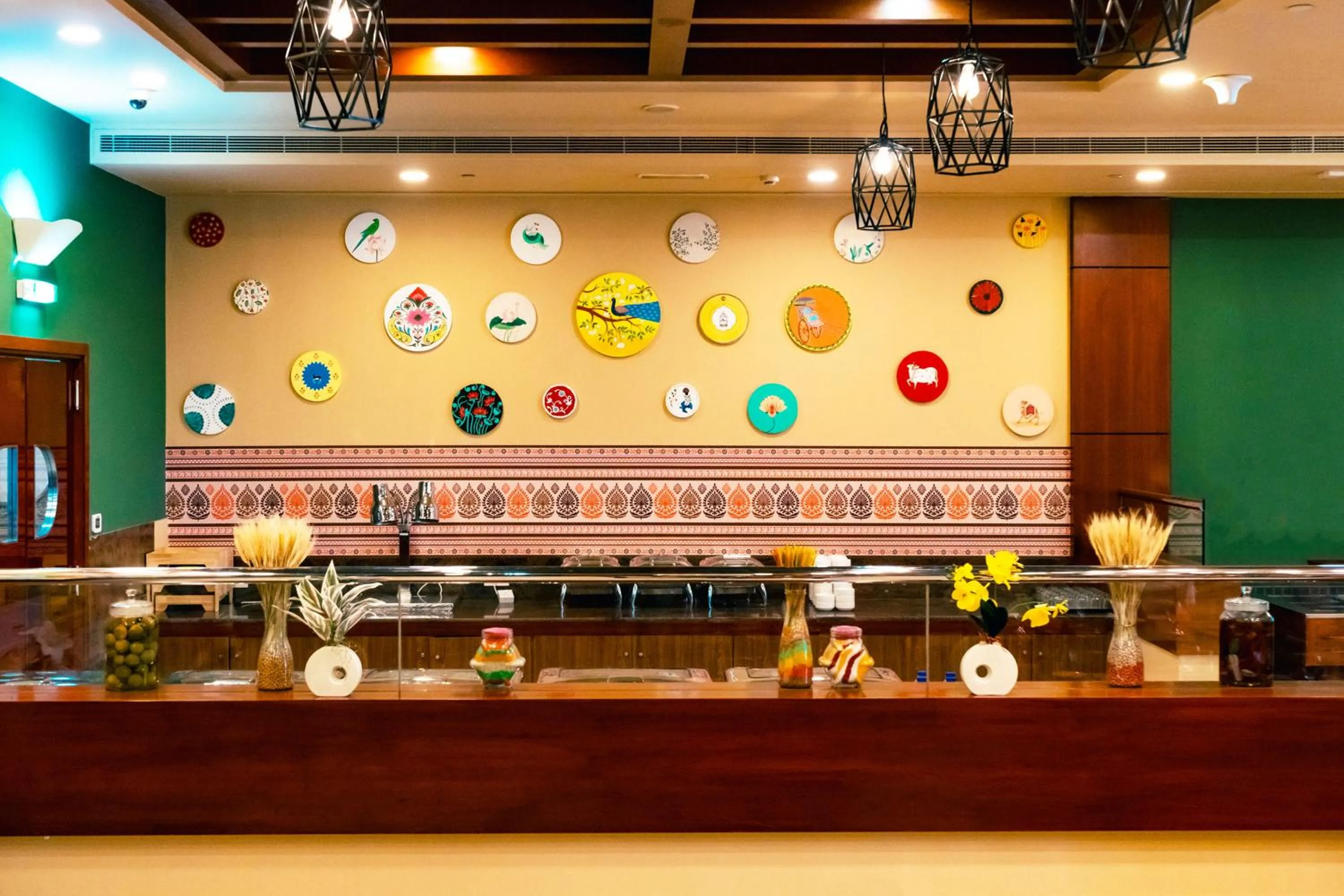 Restaurant/places to eat in Ramada by Wyndham Dubai Deira