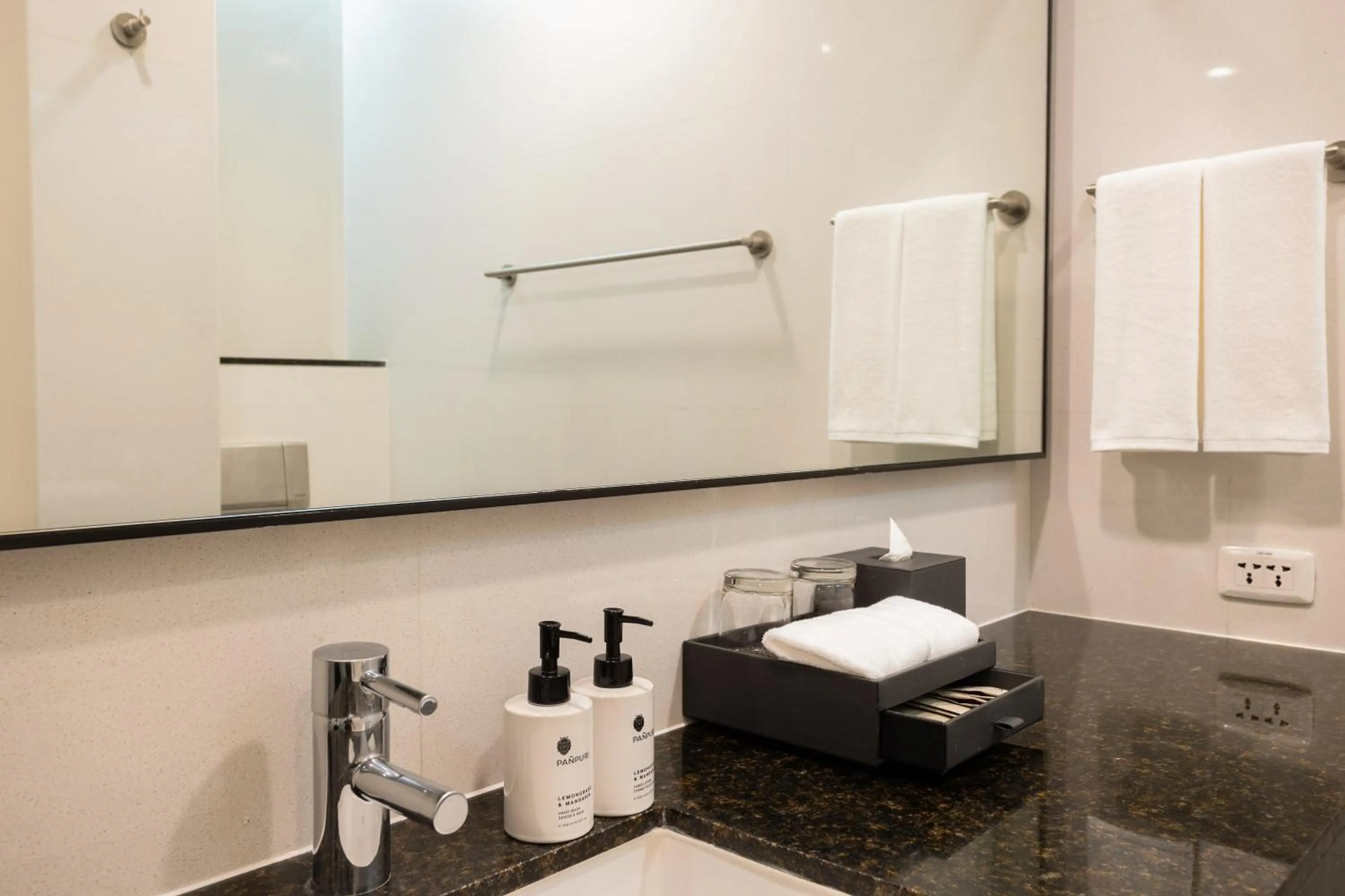 Bathroom in Chatrium Hotel Riverside Bangkok