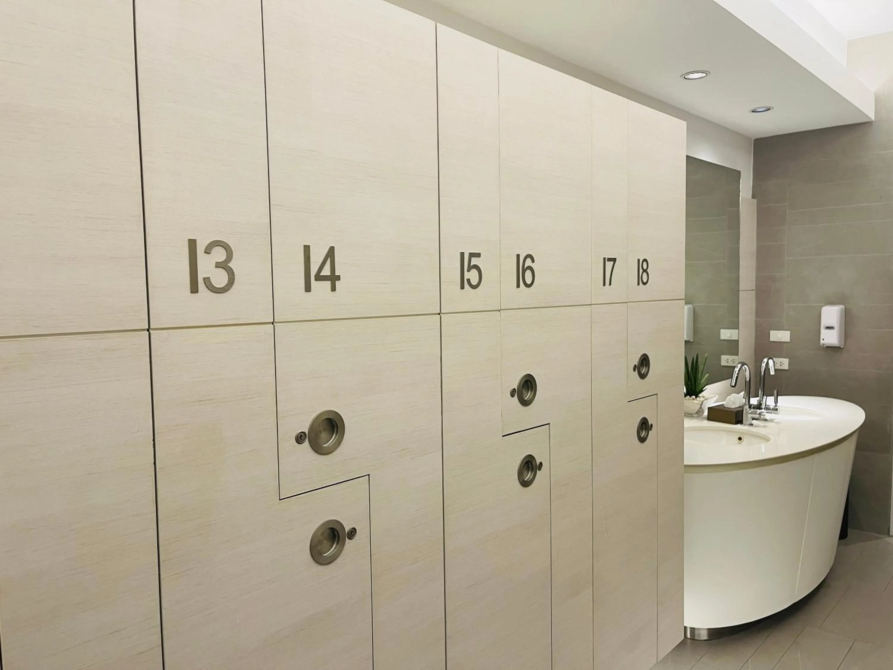 Fitness centre/facilities in Chatrium Hotel Riverside Bangkok