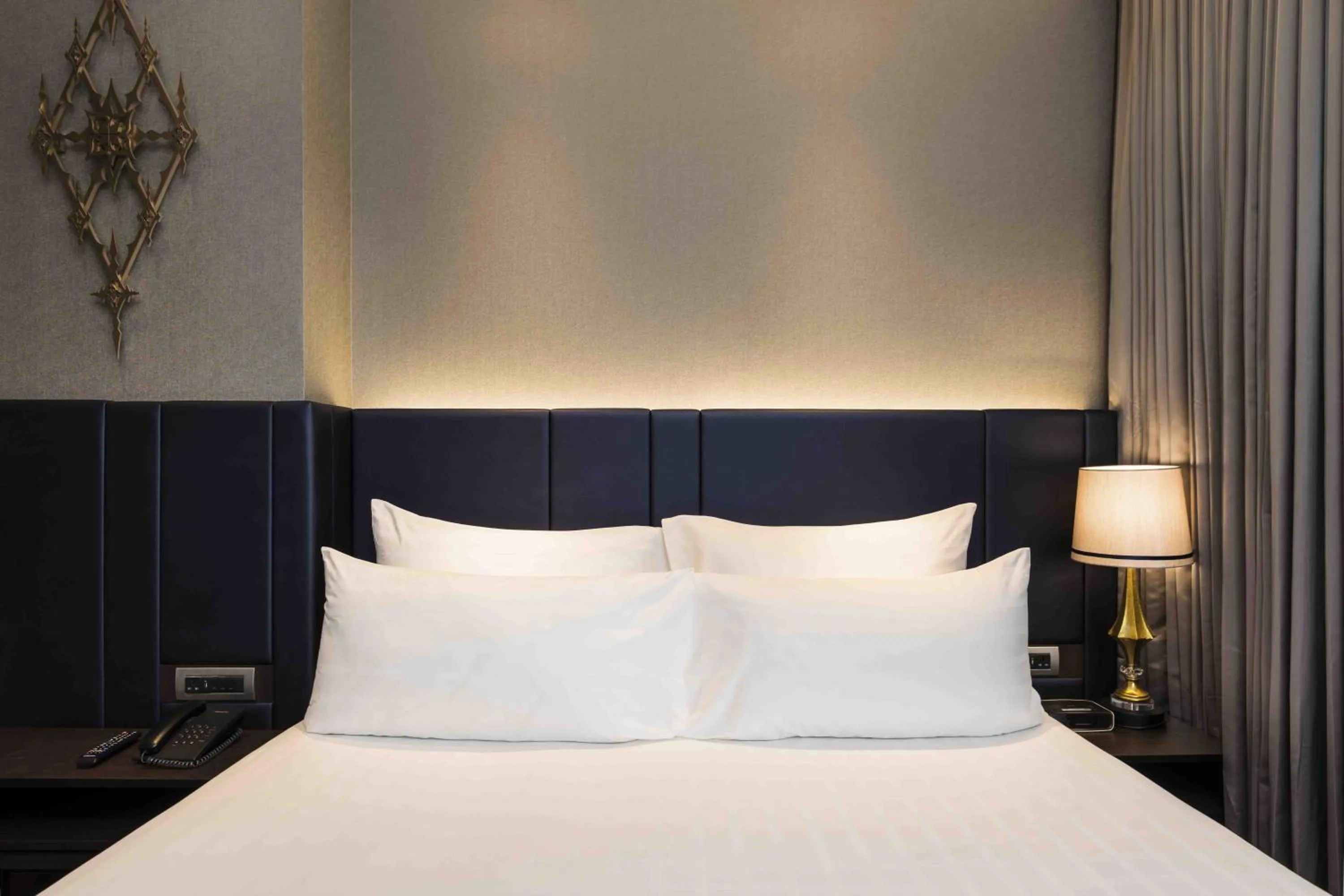 Bed in Chatrium Hotel Riverside Bangkok